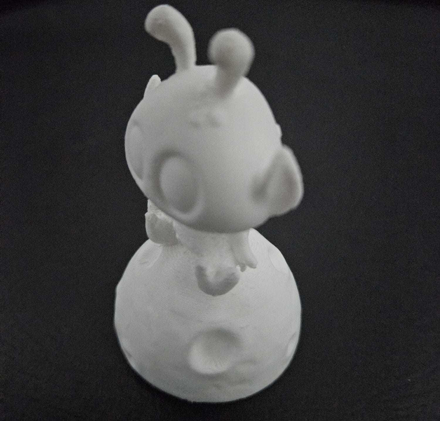 Alien on Moon 3D print model_6