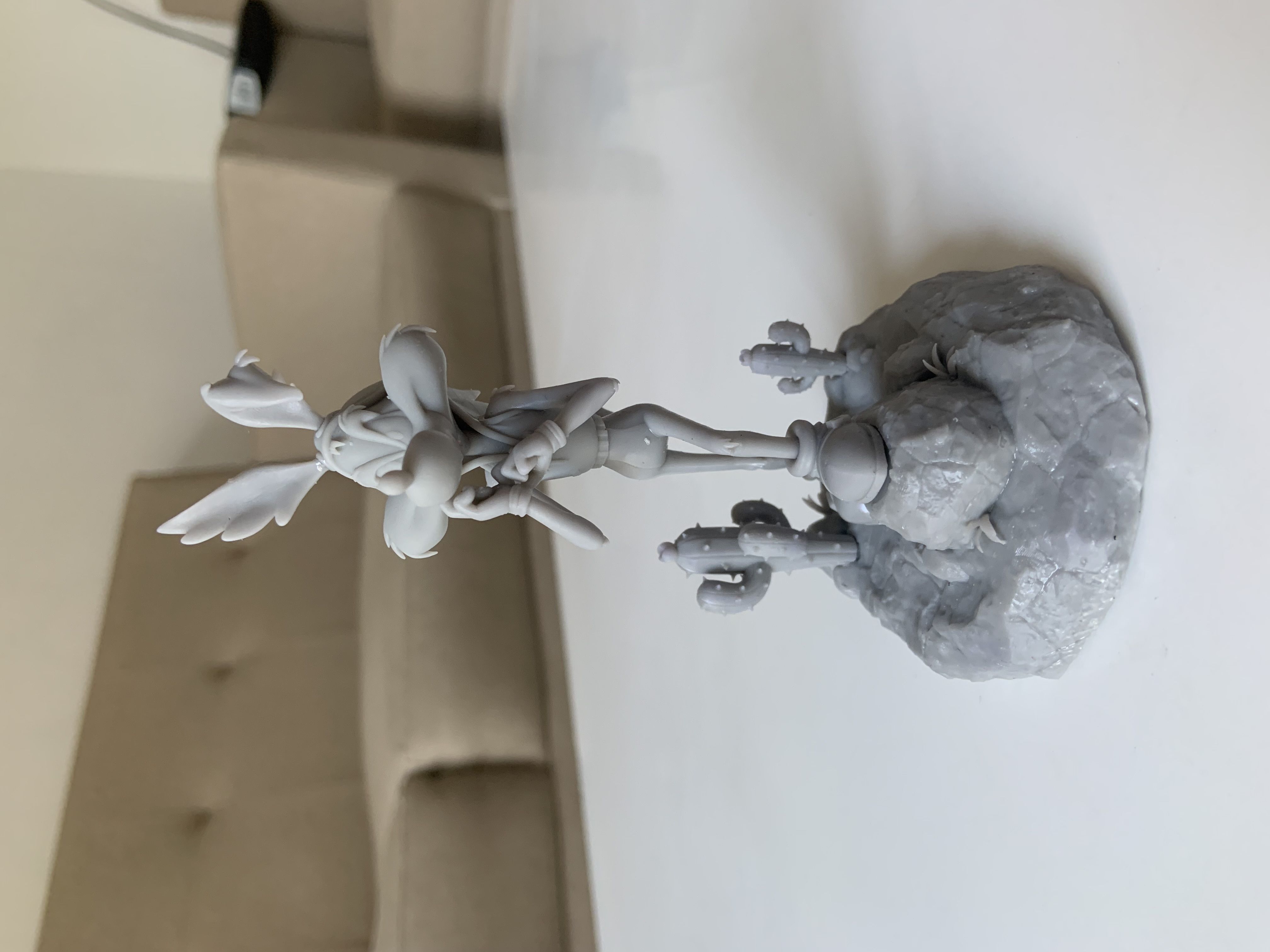 Wile e Coyote with the Sonic suit 3D print model_5