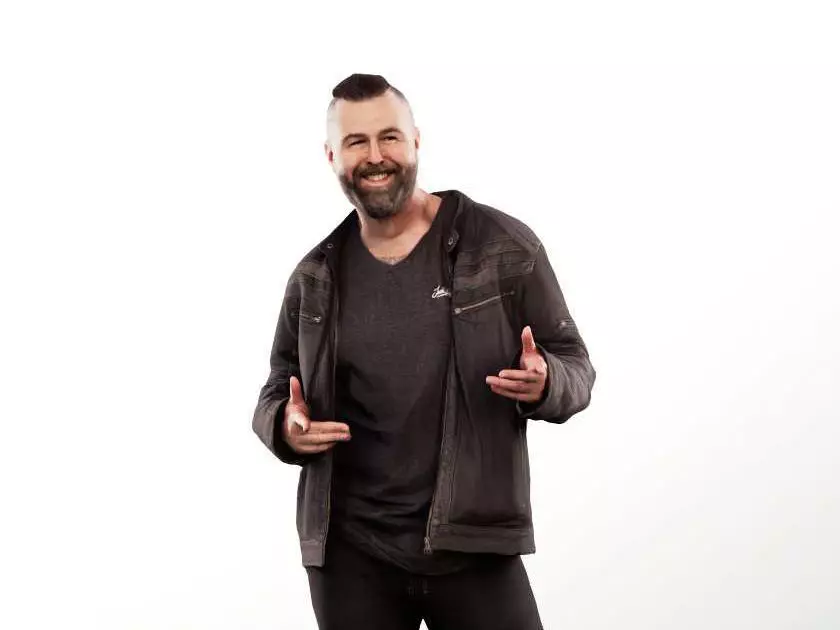 Olaf 13324 - Talking Standing Man Low-poly 3D model_0