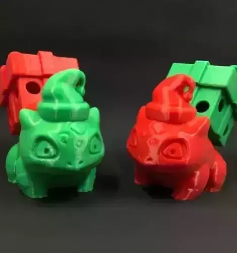 Bulbasaur Santa Claus with Gift