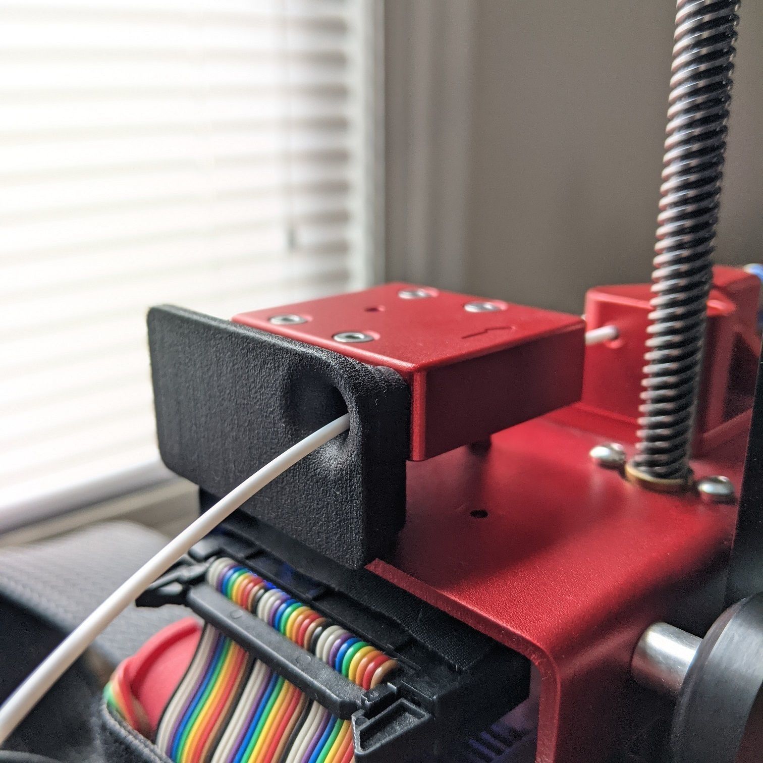 CR10S PRO V2 FILAMENT GUIDE Free 3D print model_3