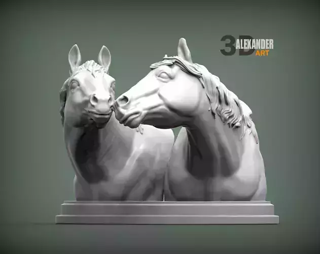 Love horses bust 