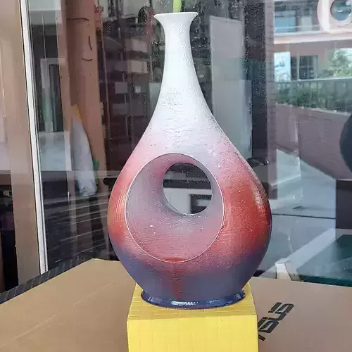 art vase