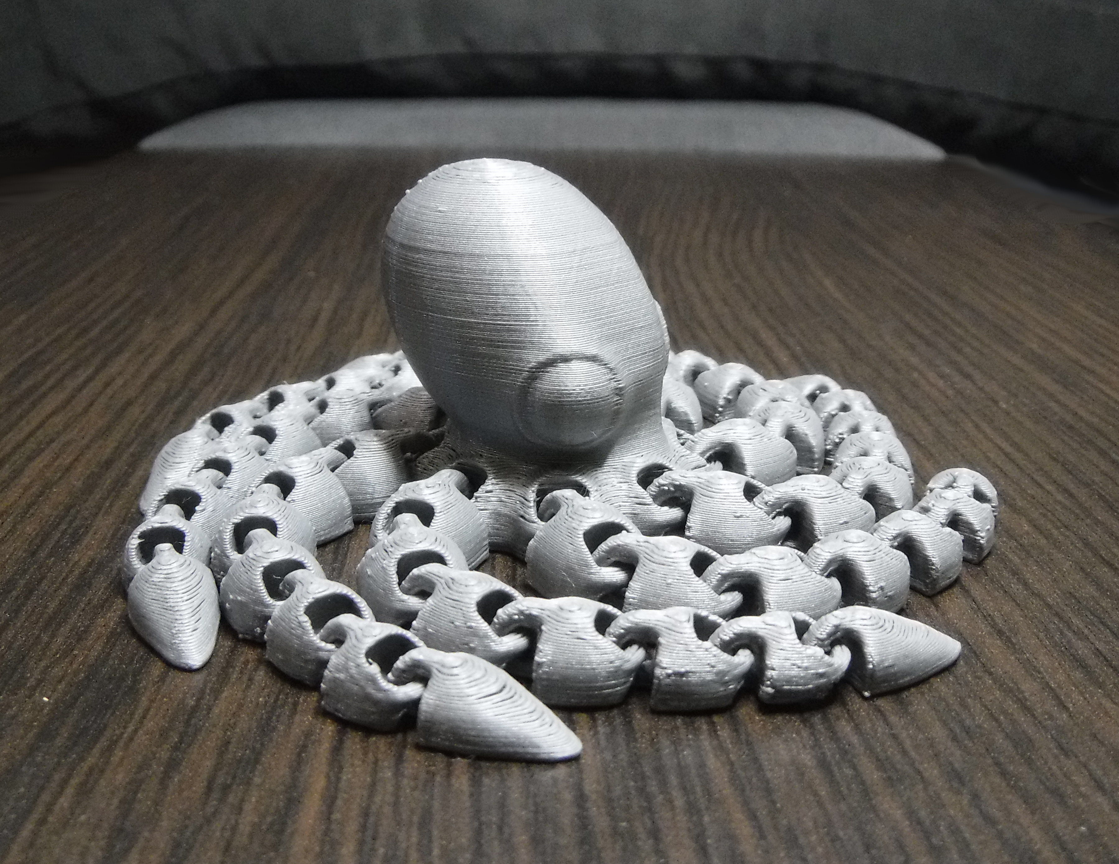 Articulated flexi octopus-peeper with huge eyes 3D print model_2