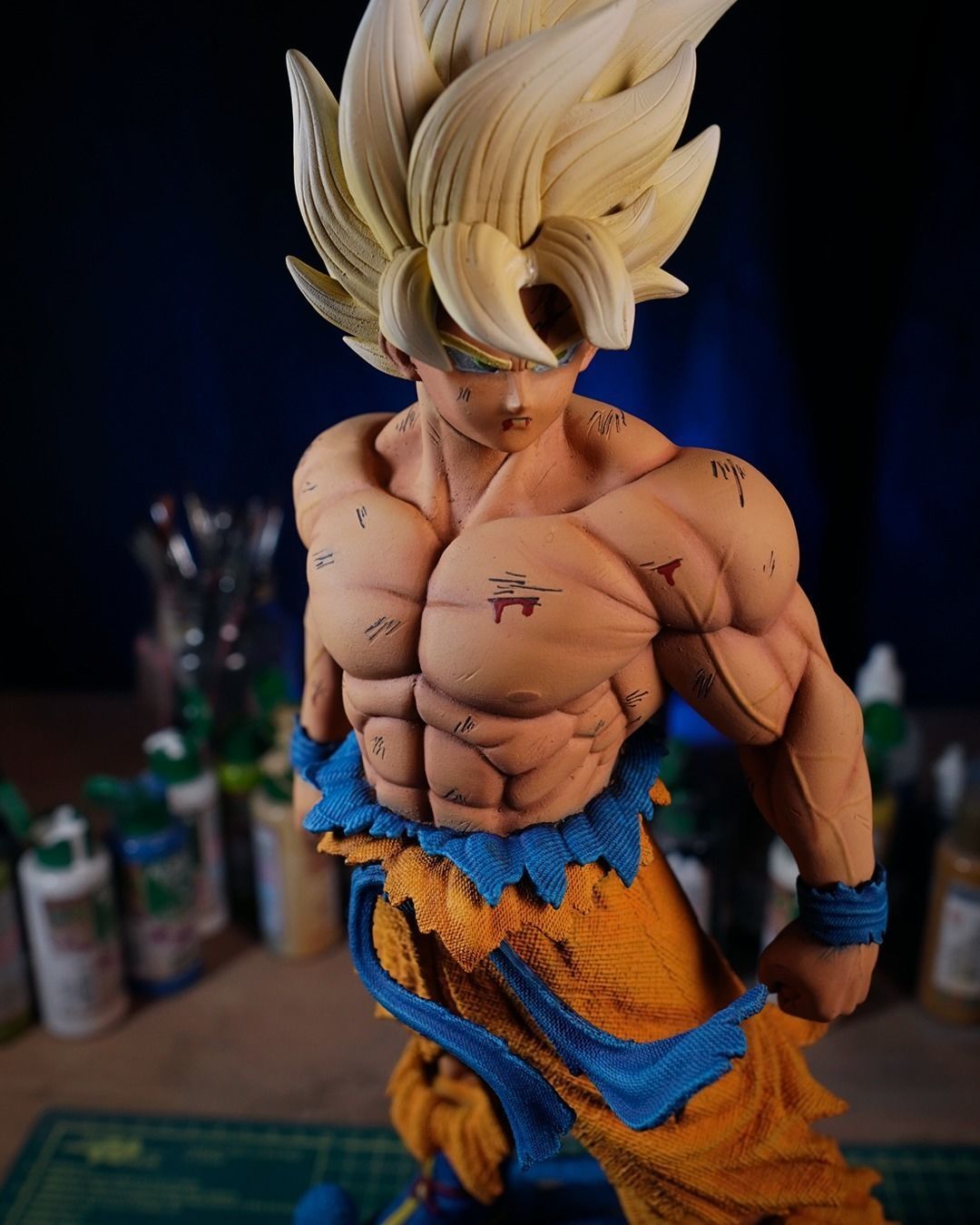 Super Saiyan Goku Statue 3D print model_11