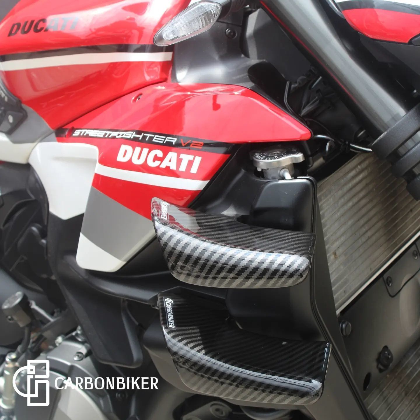 Winglet for Ducati Street Figther v2- v4 2020-2024 3D print model_1