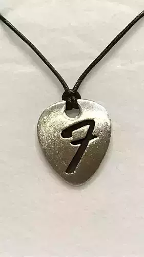 3D printable Guitar pick plettro with engraved F Fender logo 3D print model