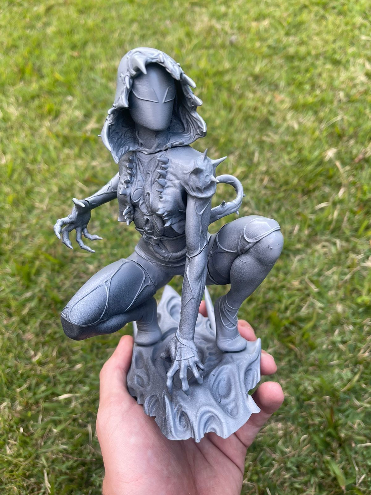 Gwenom statue 3D print model_11