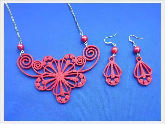 Purple set flower cut out in shape of heart Free 3D print model