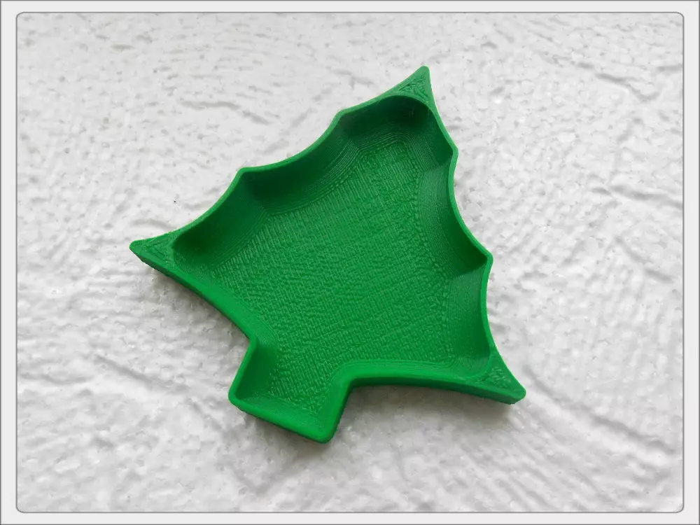 Christmas tree plate Free 3D print model_0