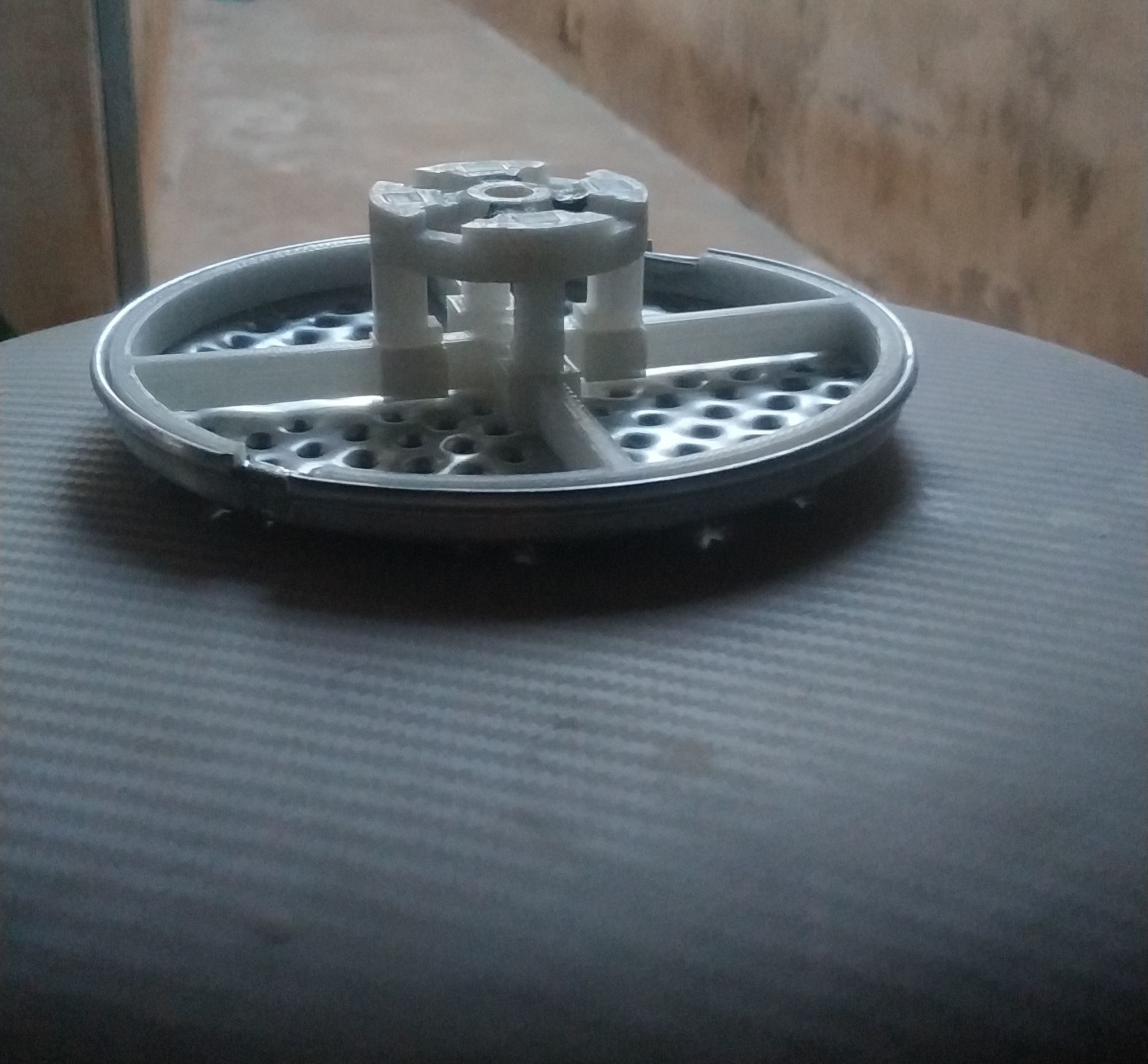 EXTRATOR DE SUCOS RALADOR DE MILHO VERDE 2 EM 1 3D print model_1