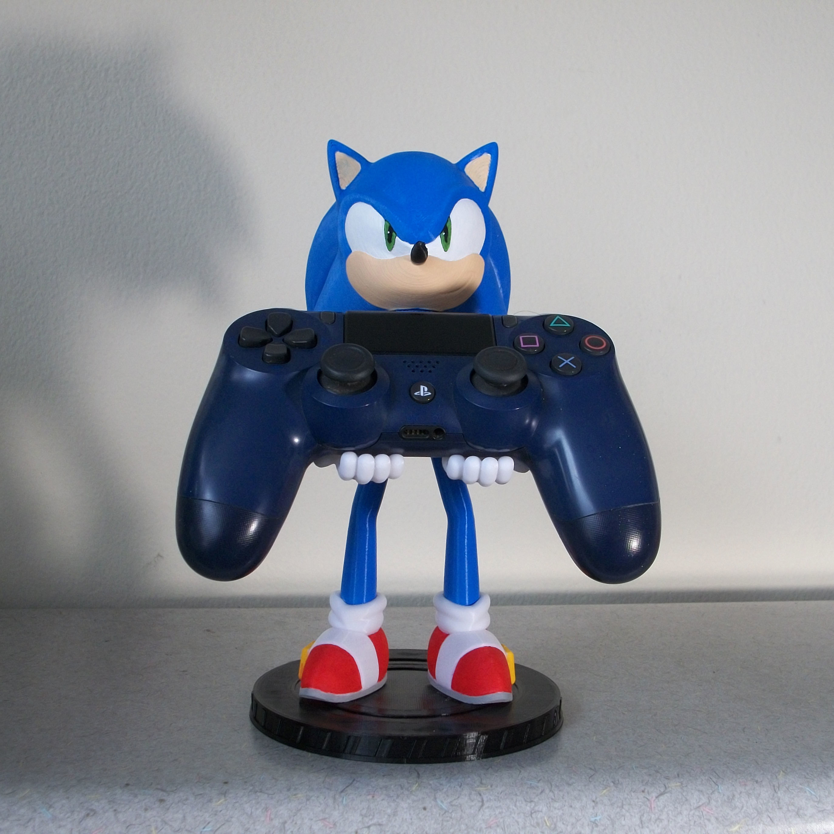 Sonic The Hedgehog Cable Guy - Controller Holder 3D print model