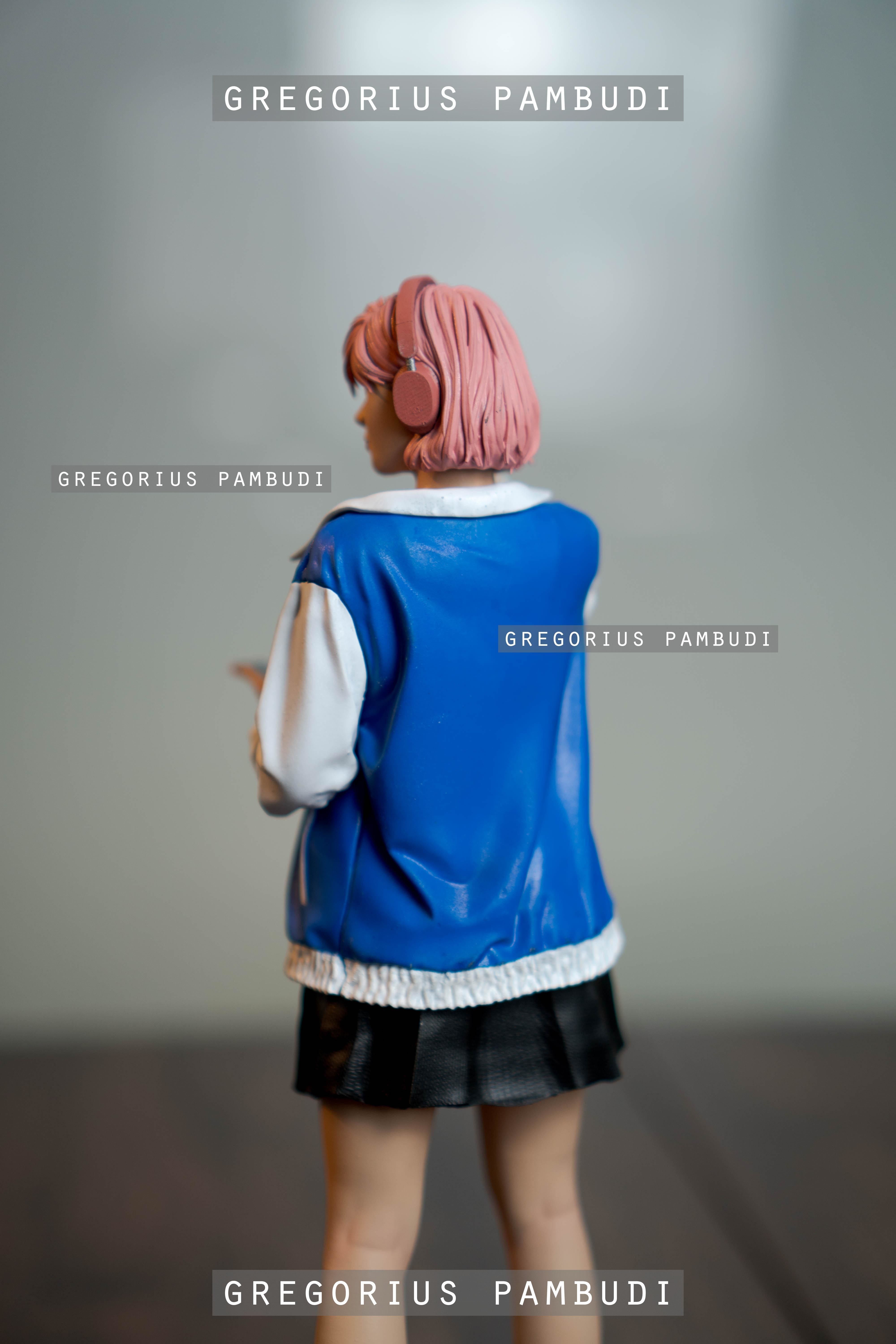 A woman walking on the sidewalk 3d printable 3D print model_10