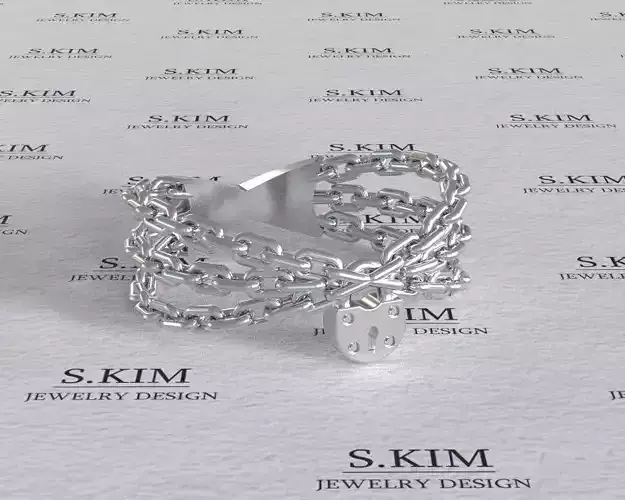 Chain with lock heart