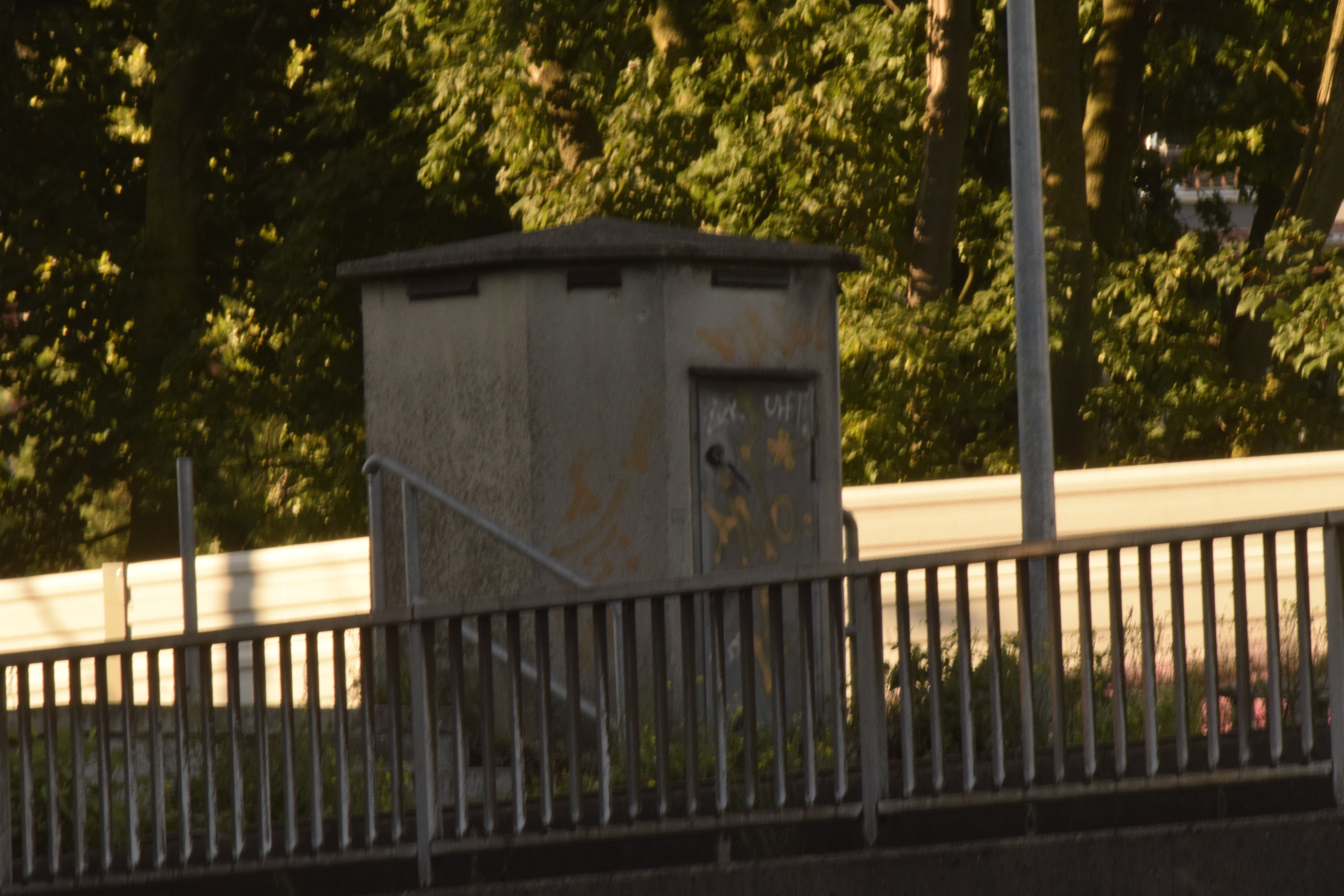 German octagonal railway distribution house Schalthaus Achteck Low-poly 3D model_10