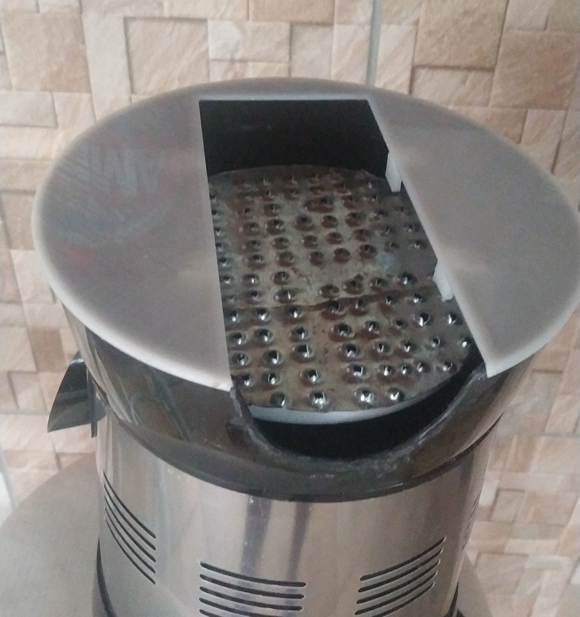 GREEN CORN GRATER JUICE EXTRACTOR 2 IN 1 3D print model_3