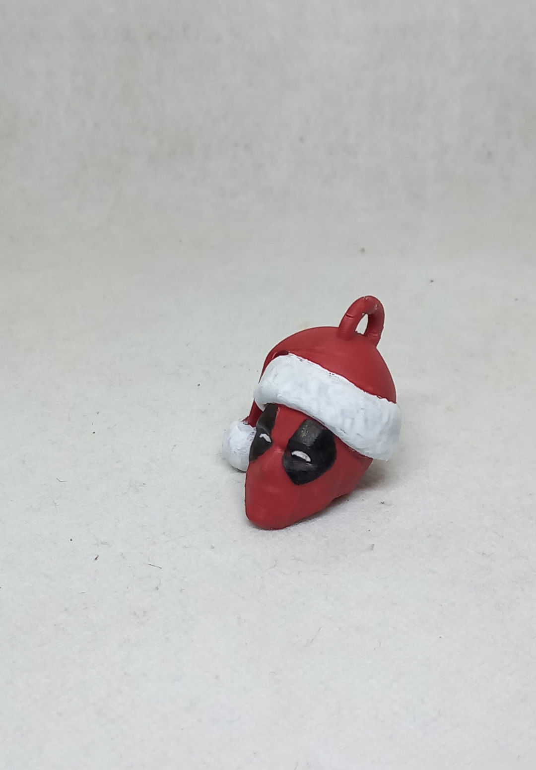 santa Deadpool MAN keychain 3D print model_5