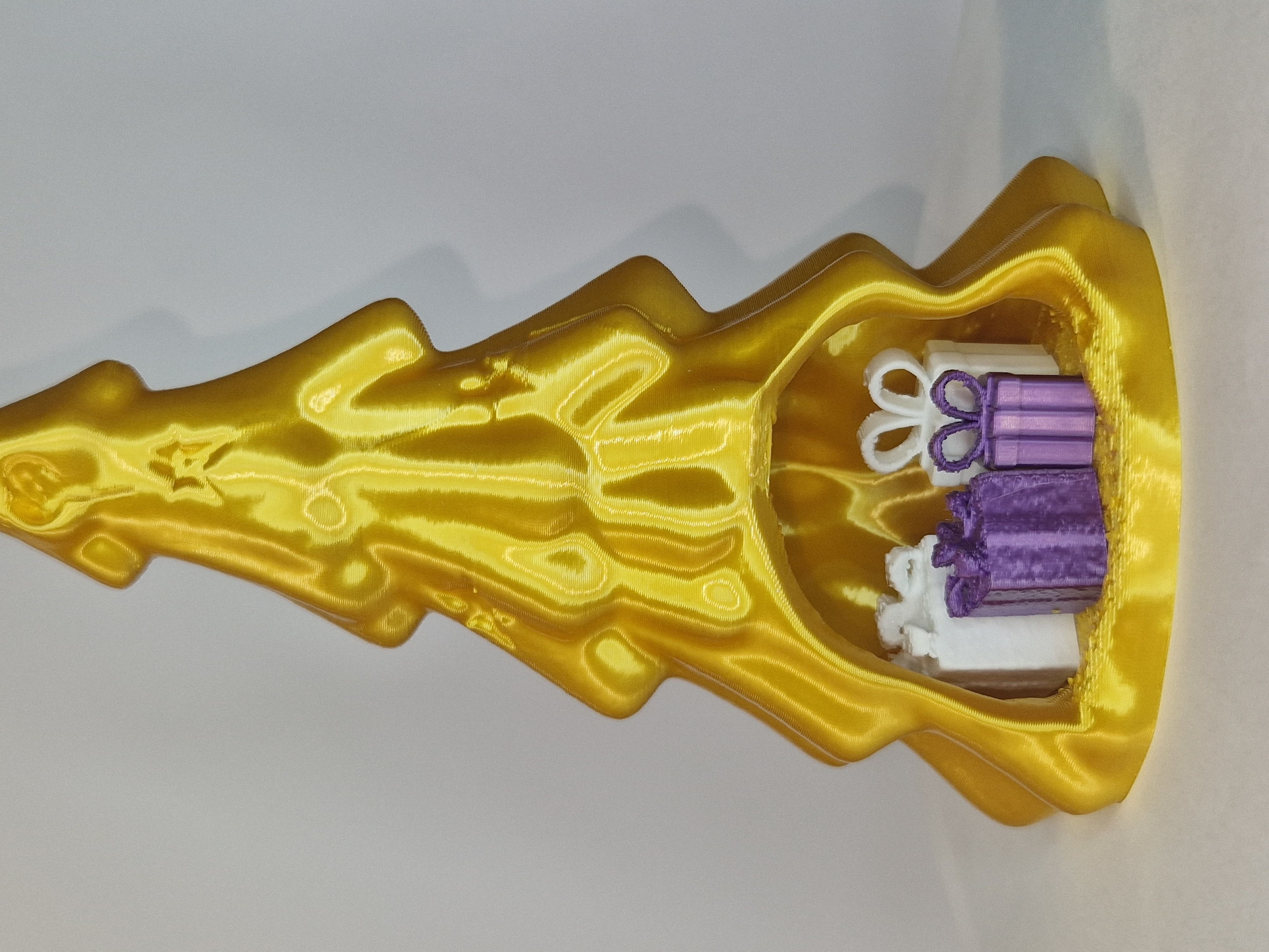 CHRISTMAS TREE WITH PRESENTS 3D print model_2