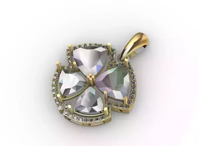 Very sophisticated clover pendant