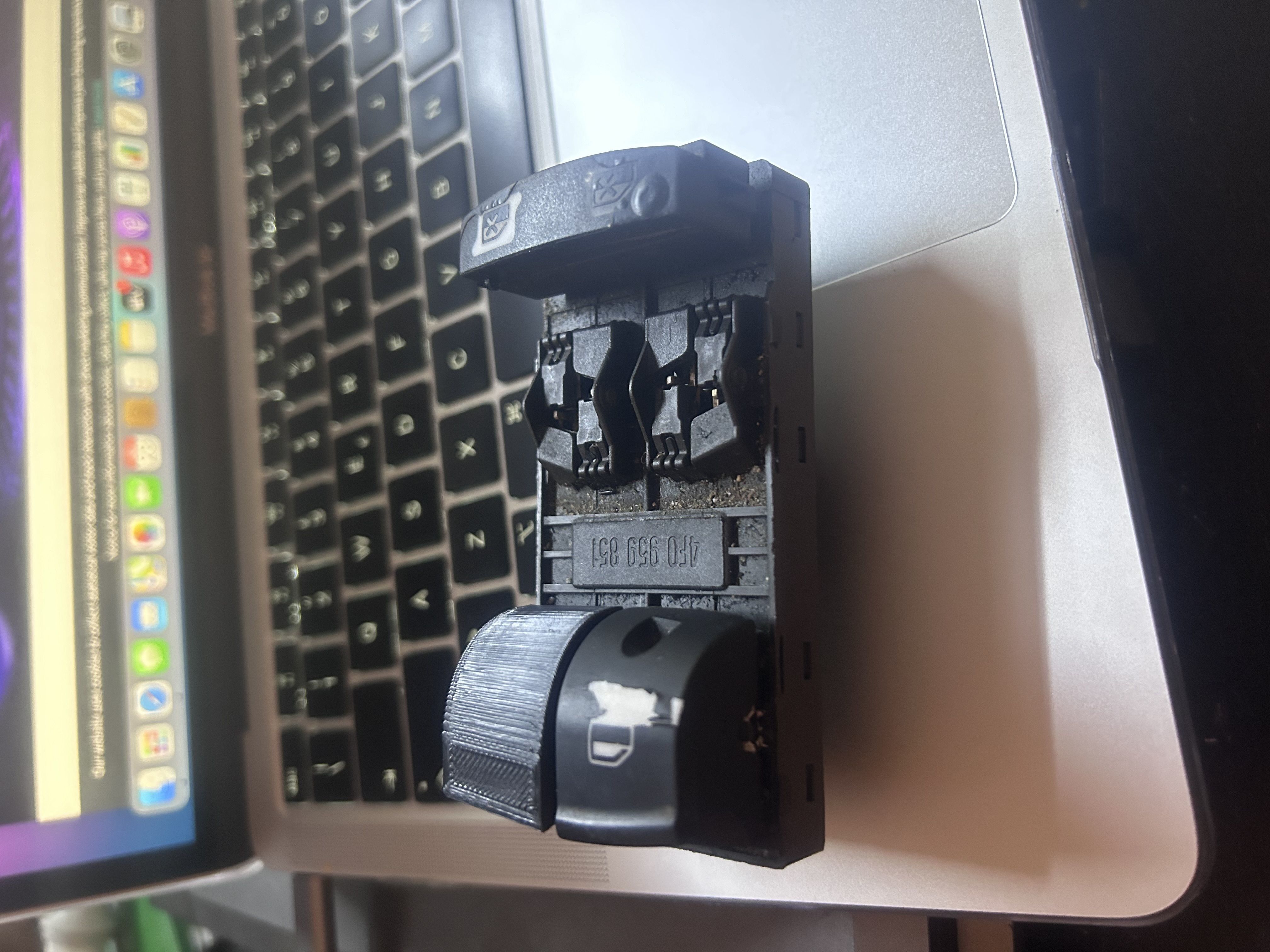 Pulsante alzacristallo Audi 3D print model_7