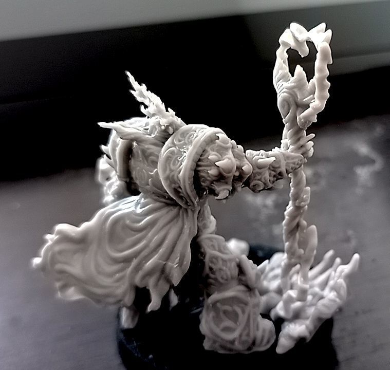 Kor - Heavy armoured sorcerer supported 3D print model_8