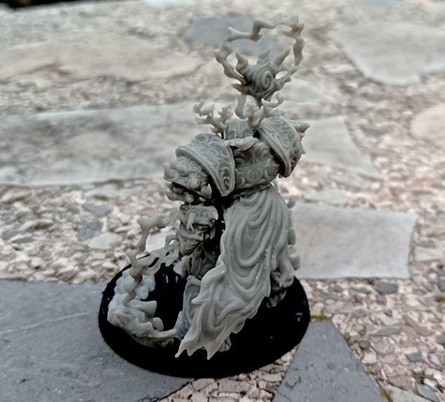 Kor - Heavy armoured sorcerer supported 3D print model_17