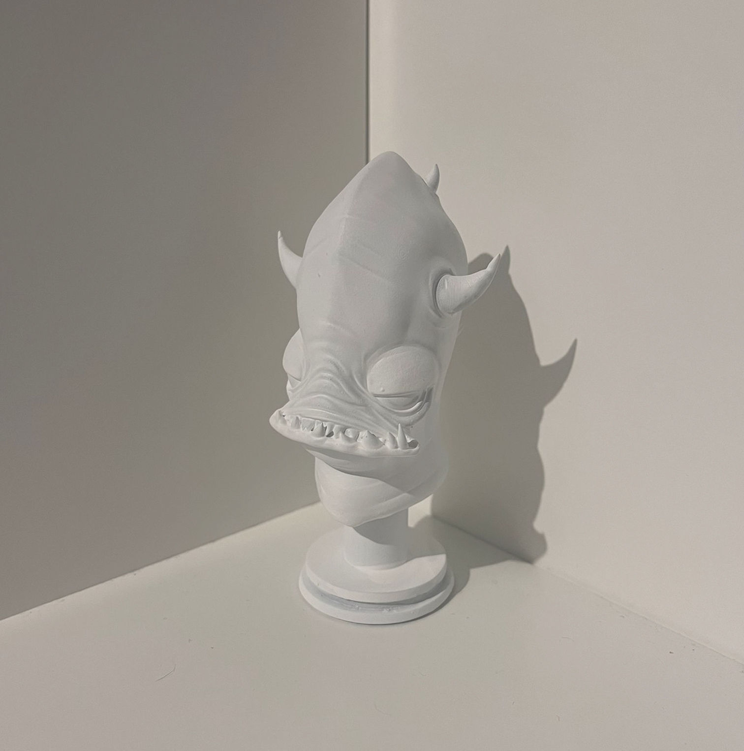 Alien - Stylized Bust 3D print model_4