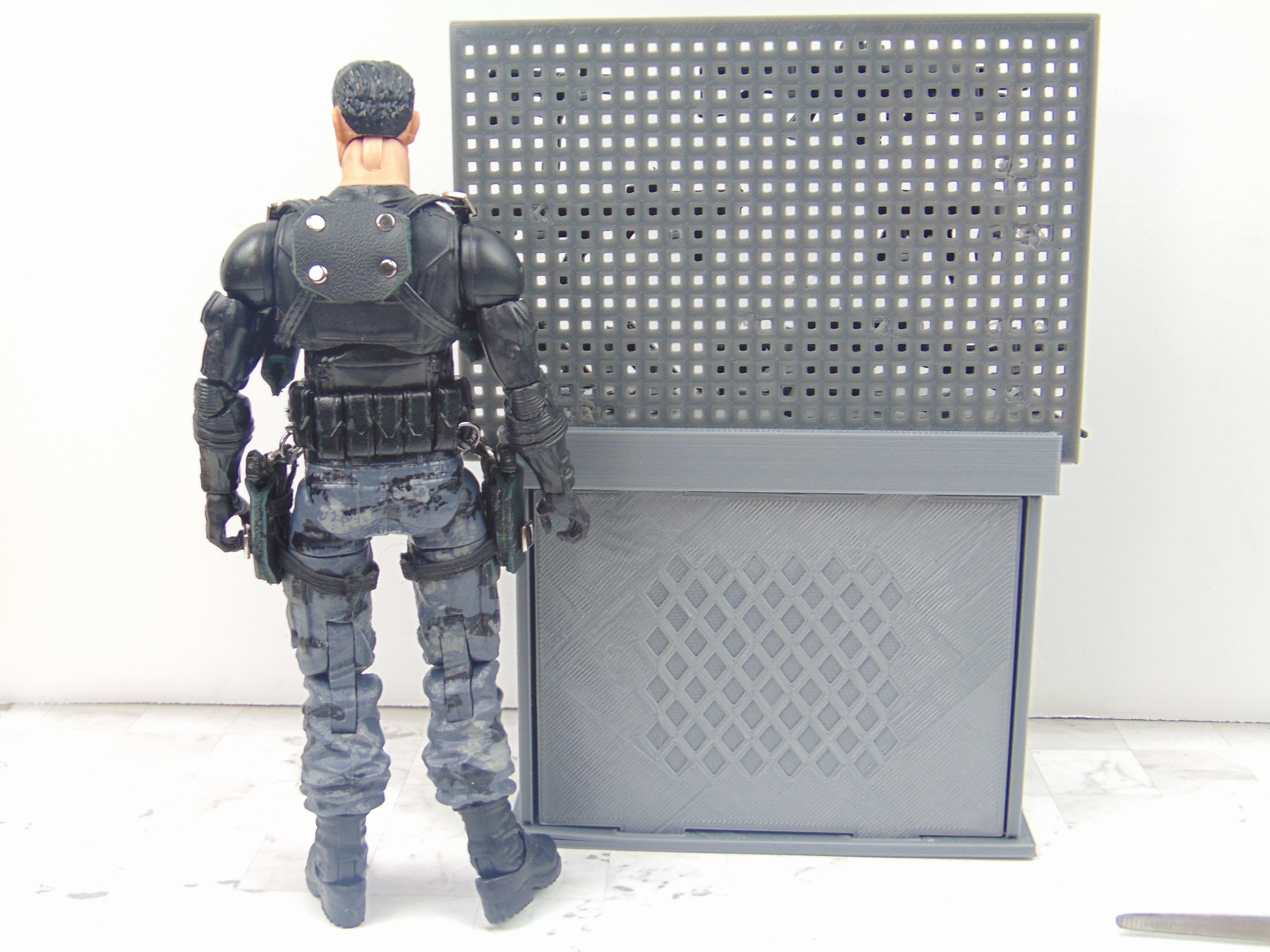 One12 Workbench Gun Rack Diorama Prop for 6 inch Punisher Figure 3D print model_4