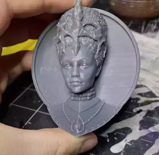 Khatara Bust
