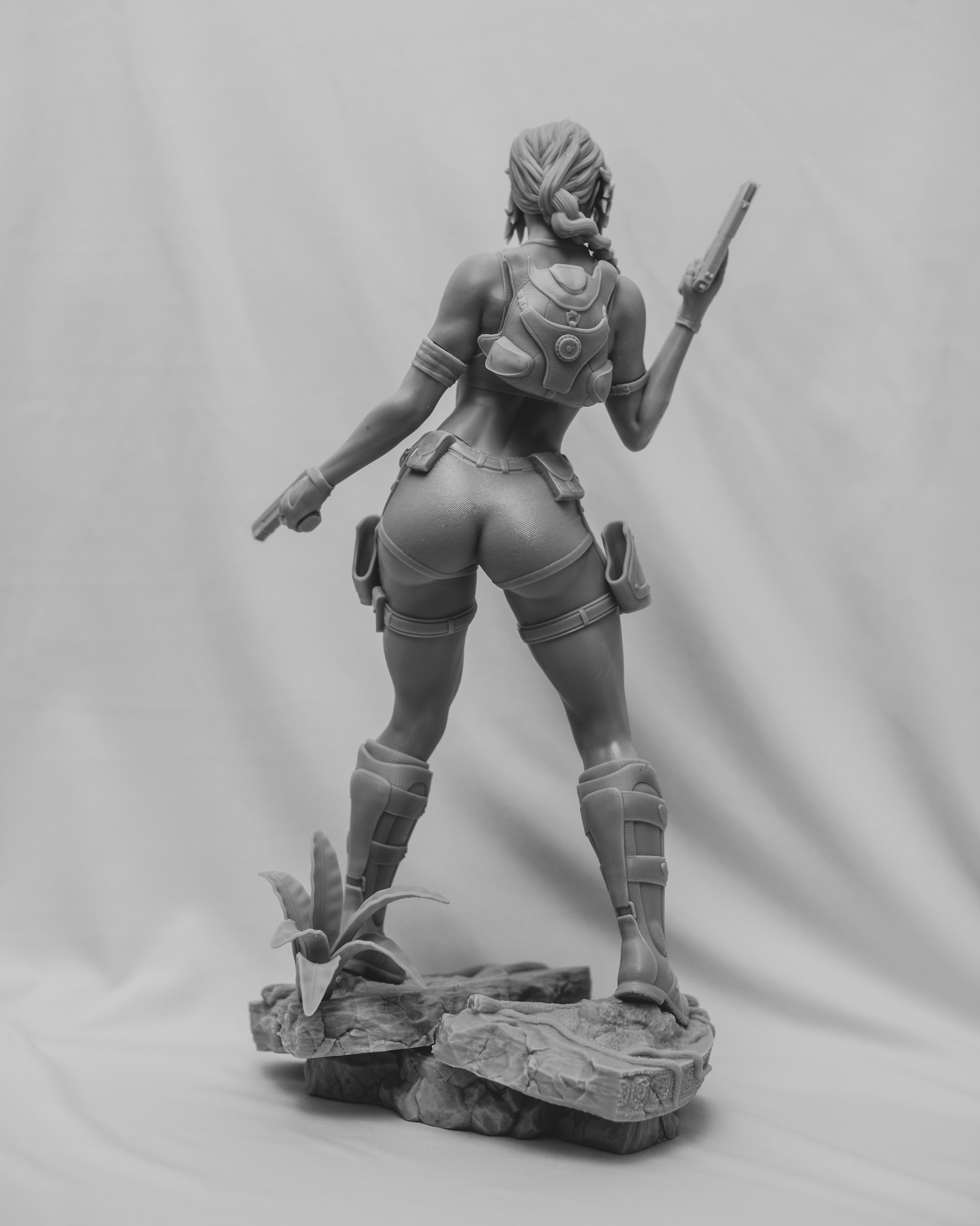 Lara Croft 3D print model_4