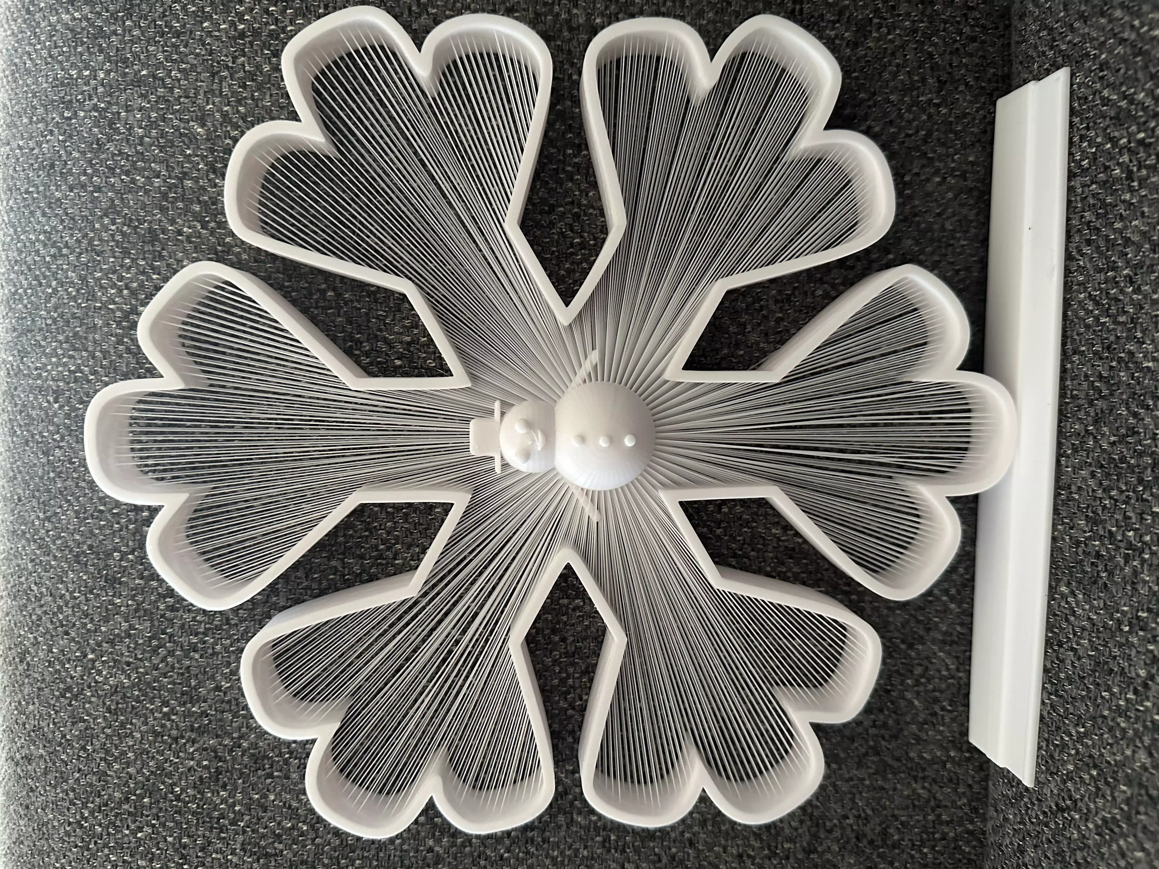 fiocco di neve string art 3D print model
