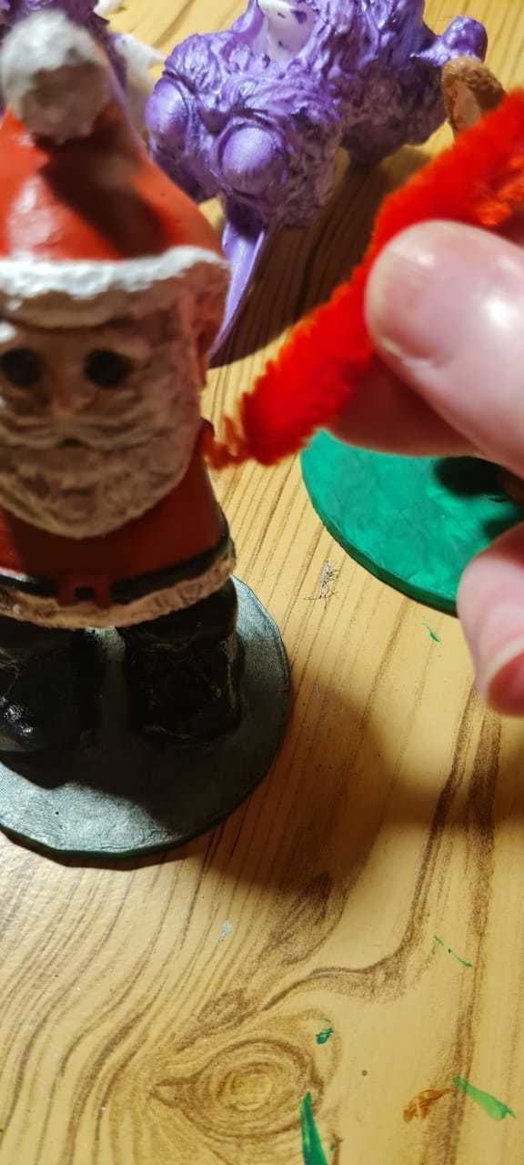 SANTA with PIPE CLEANERS 3D print model_14