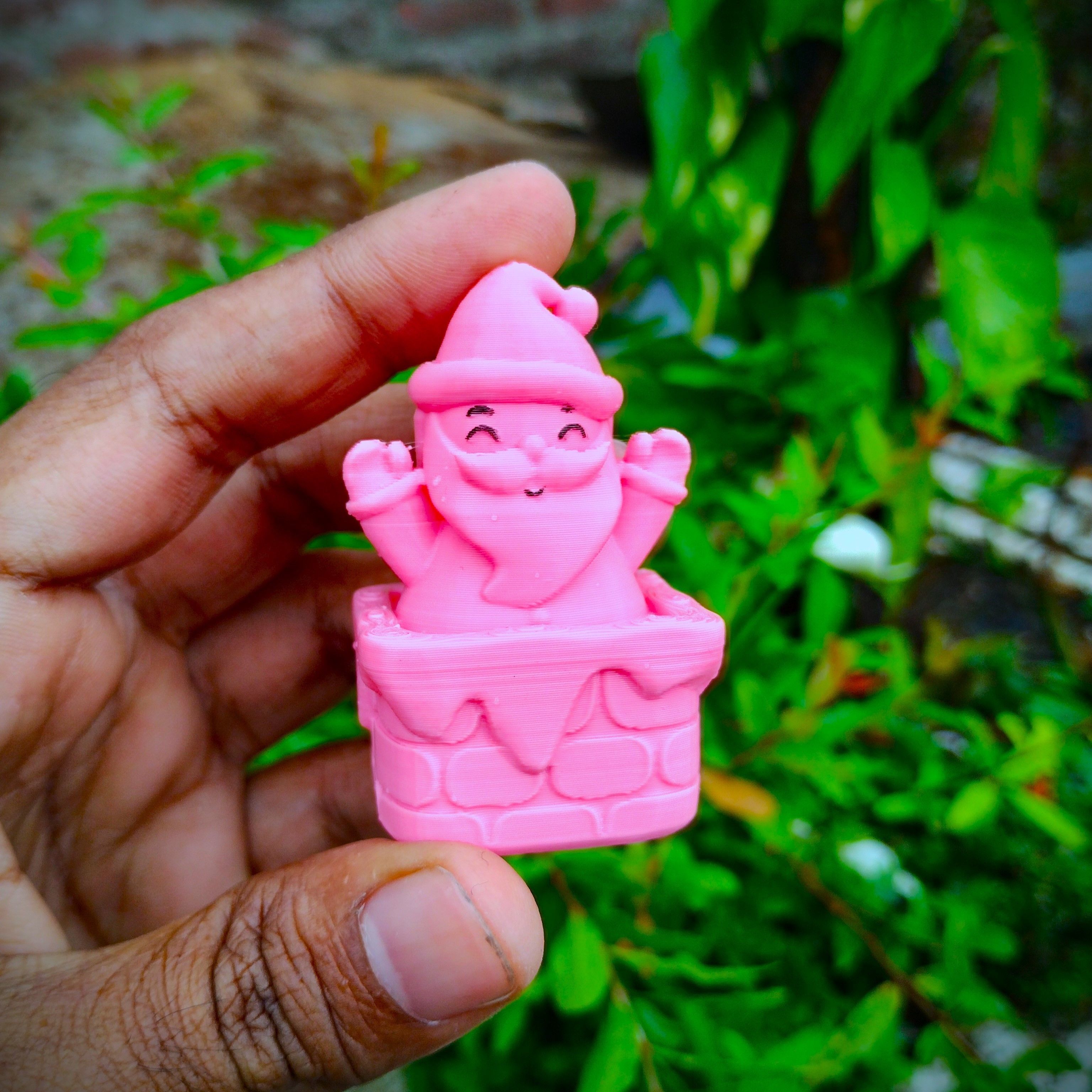 Christmas Special - Cute Santa stuck in Chimney 3D print model_2