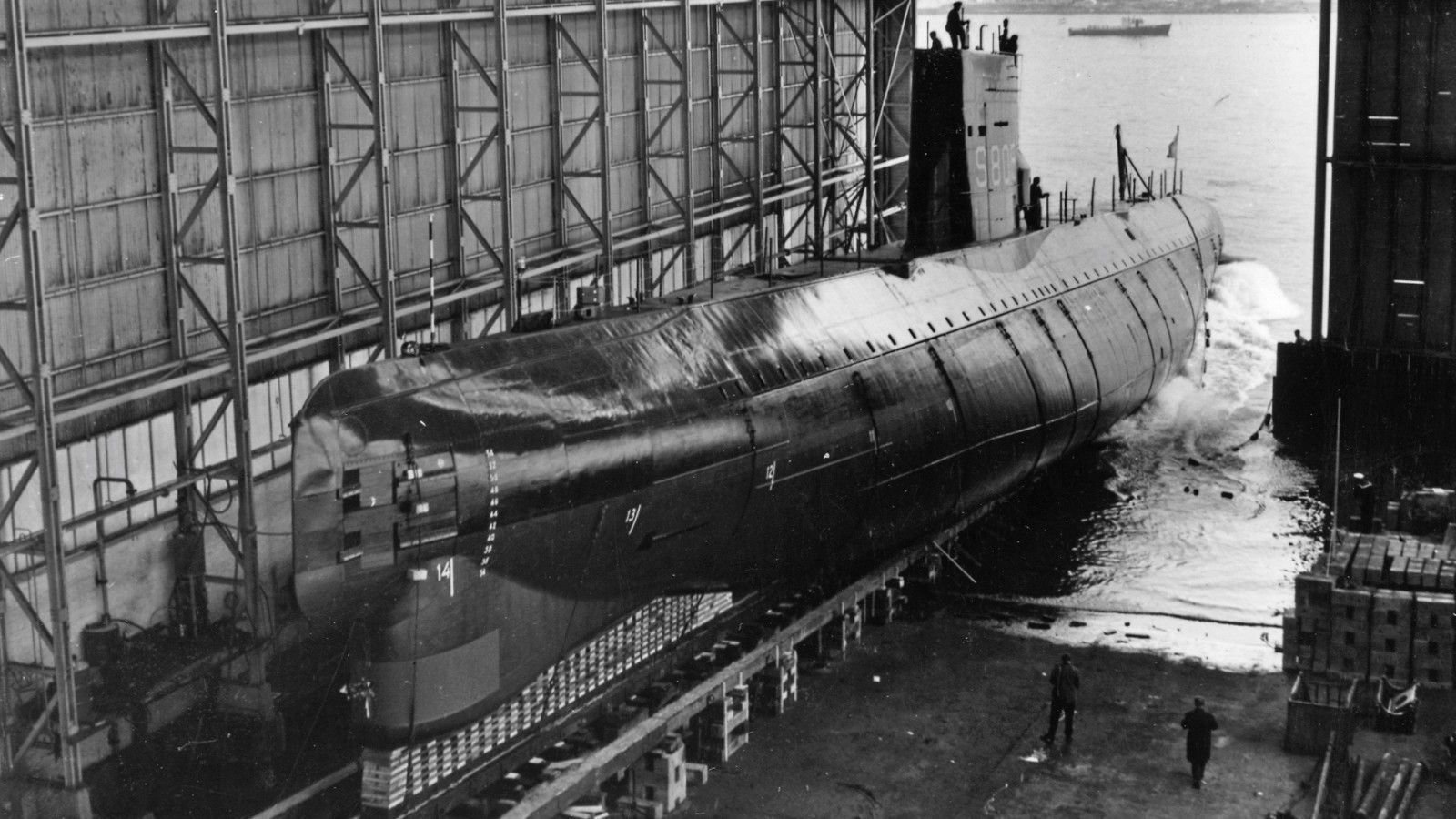 3 Cylinder Class submarine static model 1-100 scale 3D print model_5