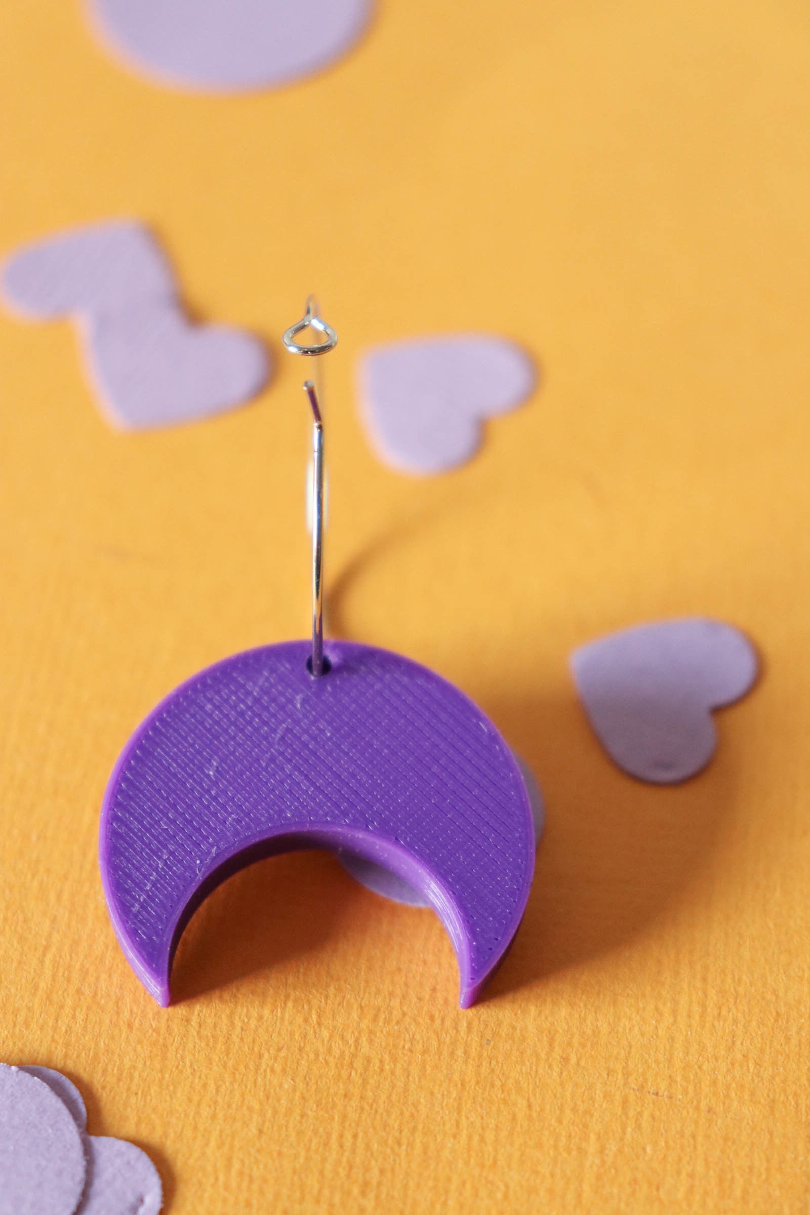 Pendiente de luna Free 3D model_2