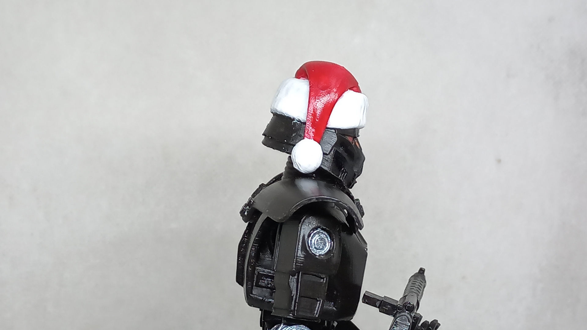 Santa Head accessory for my Dark Trooper action figure 3D print model_7