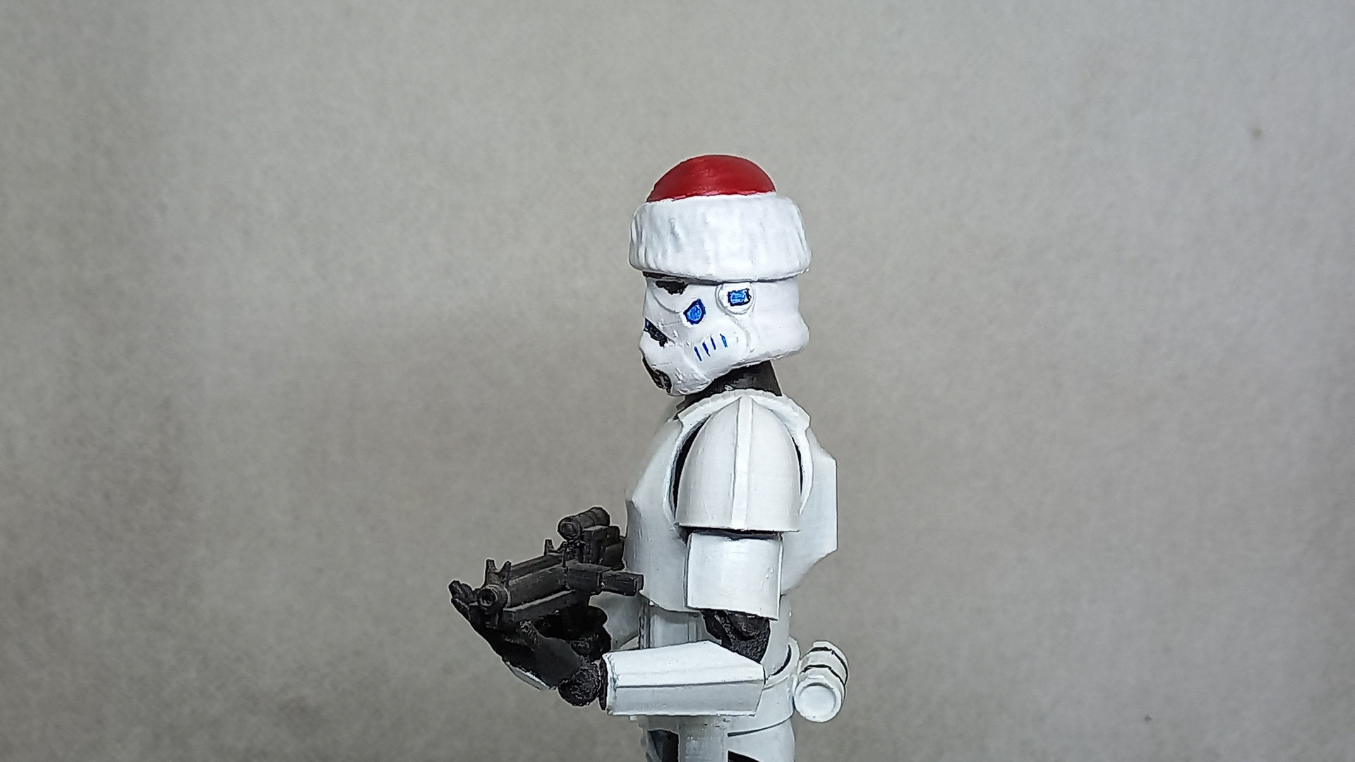 Santa Head accessory for my Stormtrooper action figure 3D print model_4