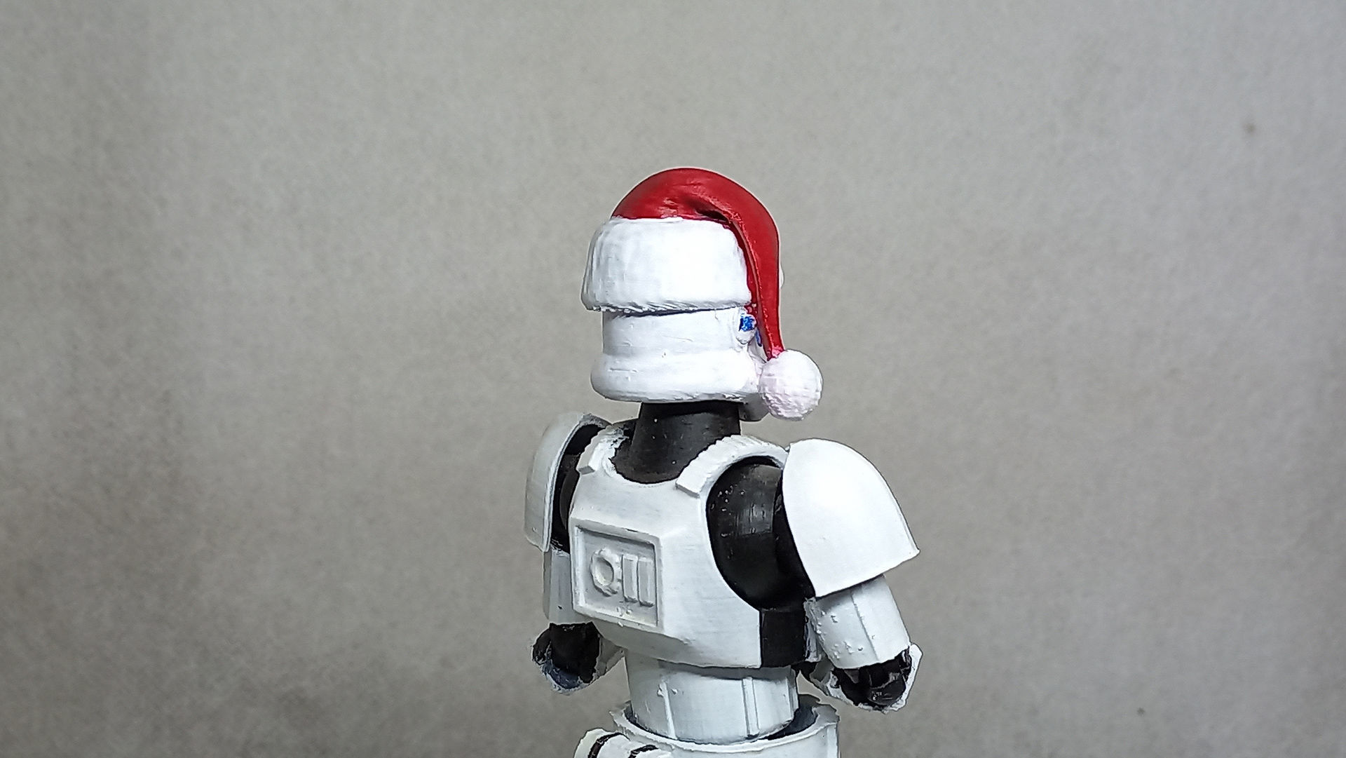 Santa Head accessory for my Stormtrooper action figure 3D print model_7