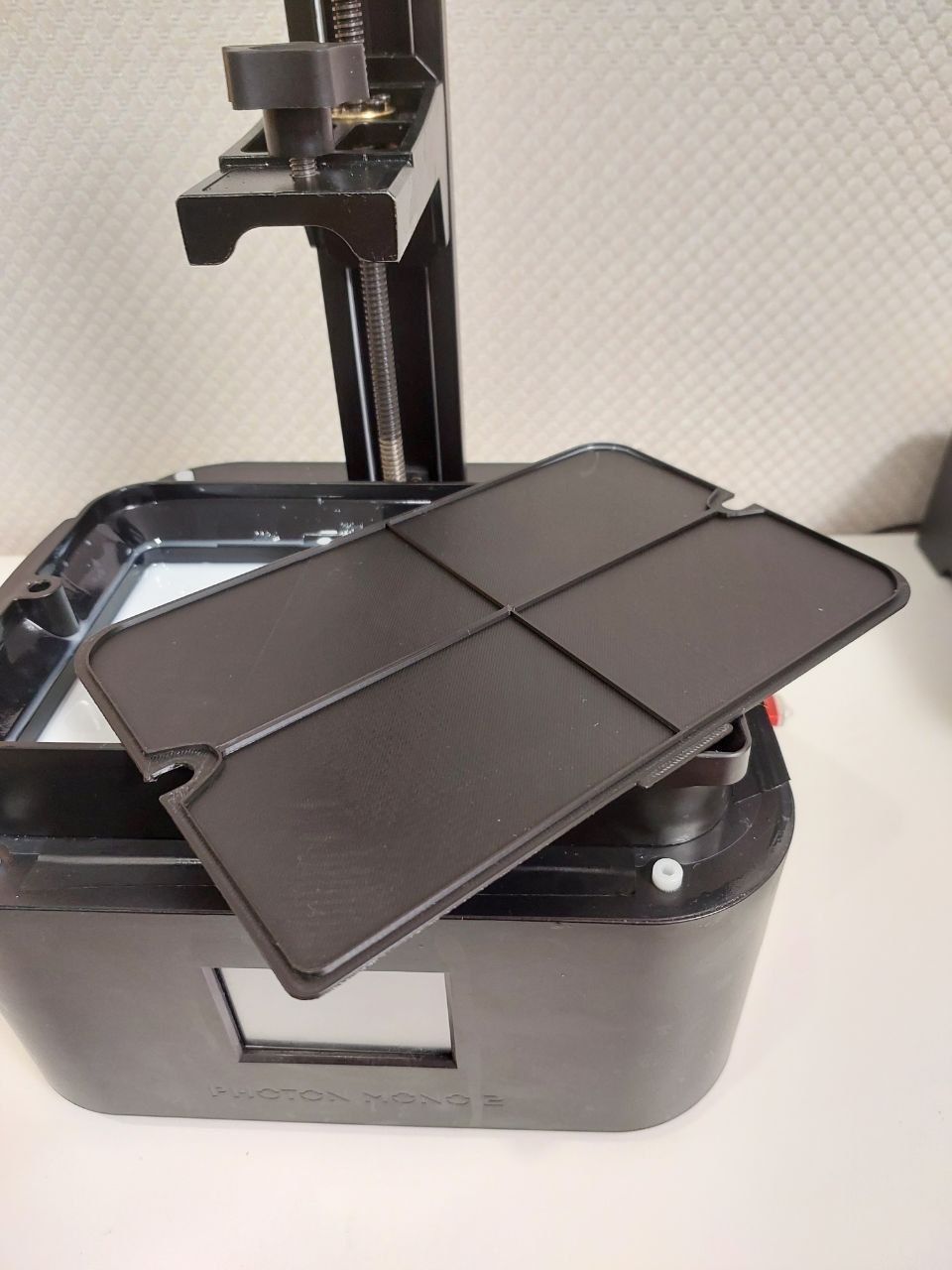 ANYCUBIC PHOTON MONO 2 DRIP STAND AND RESIN COVER 3D print model_4