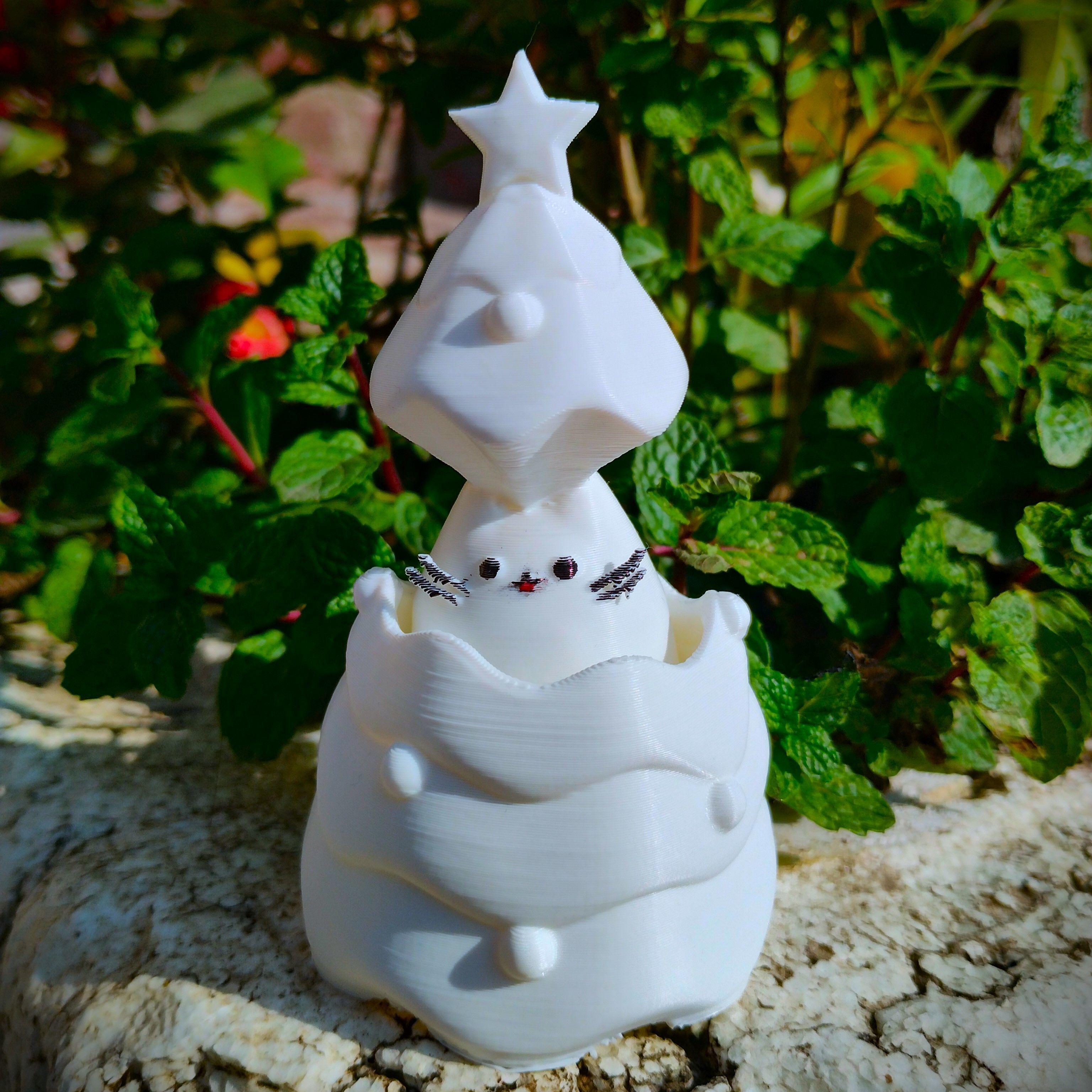 Christmas Special - Cute Cat Hiding in Christmas Tree 3D print model_2