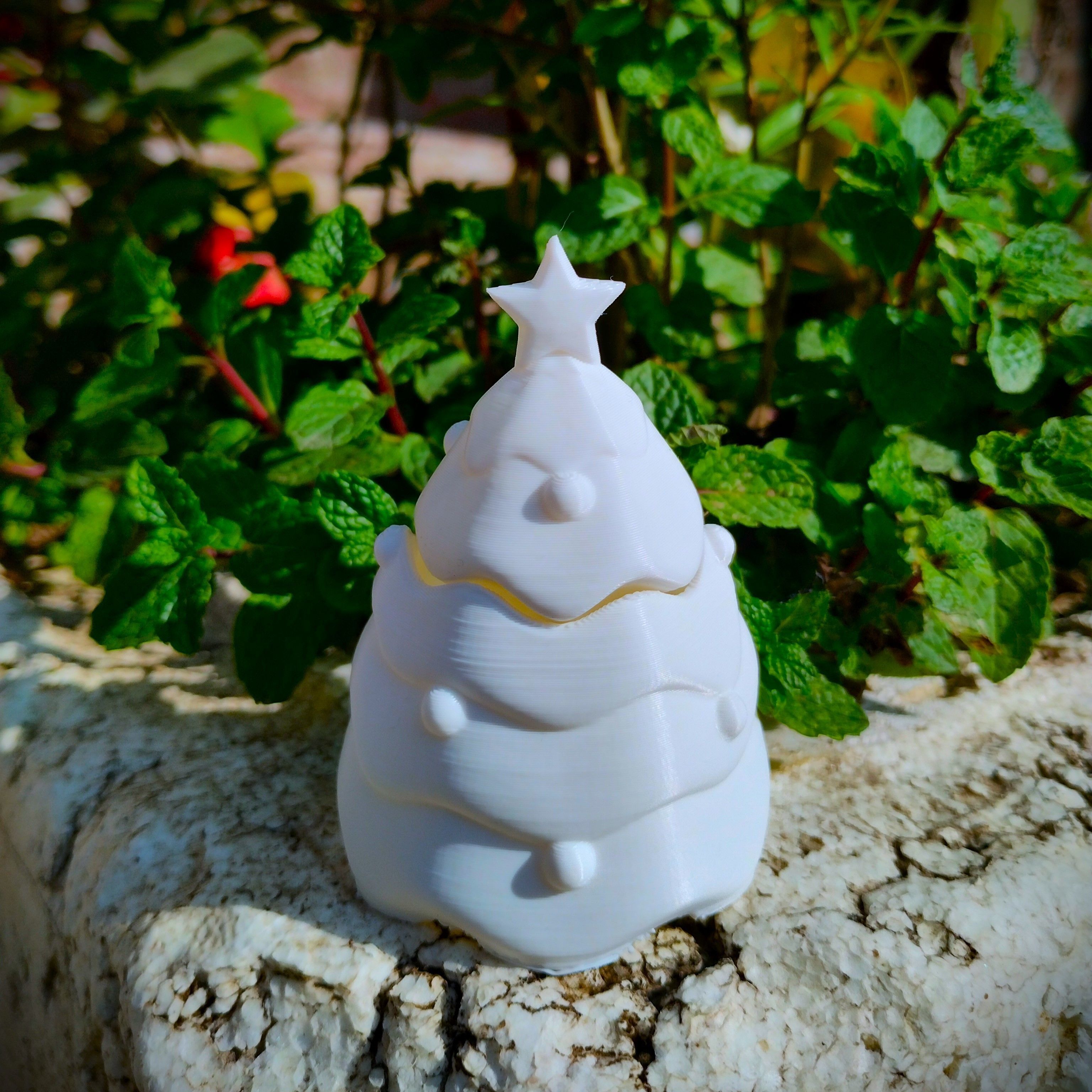 Christmas Special - Cute Cat Hiding in Christmas Tree 3D print model_3