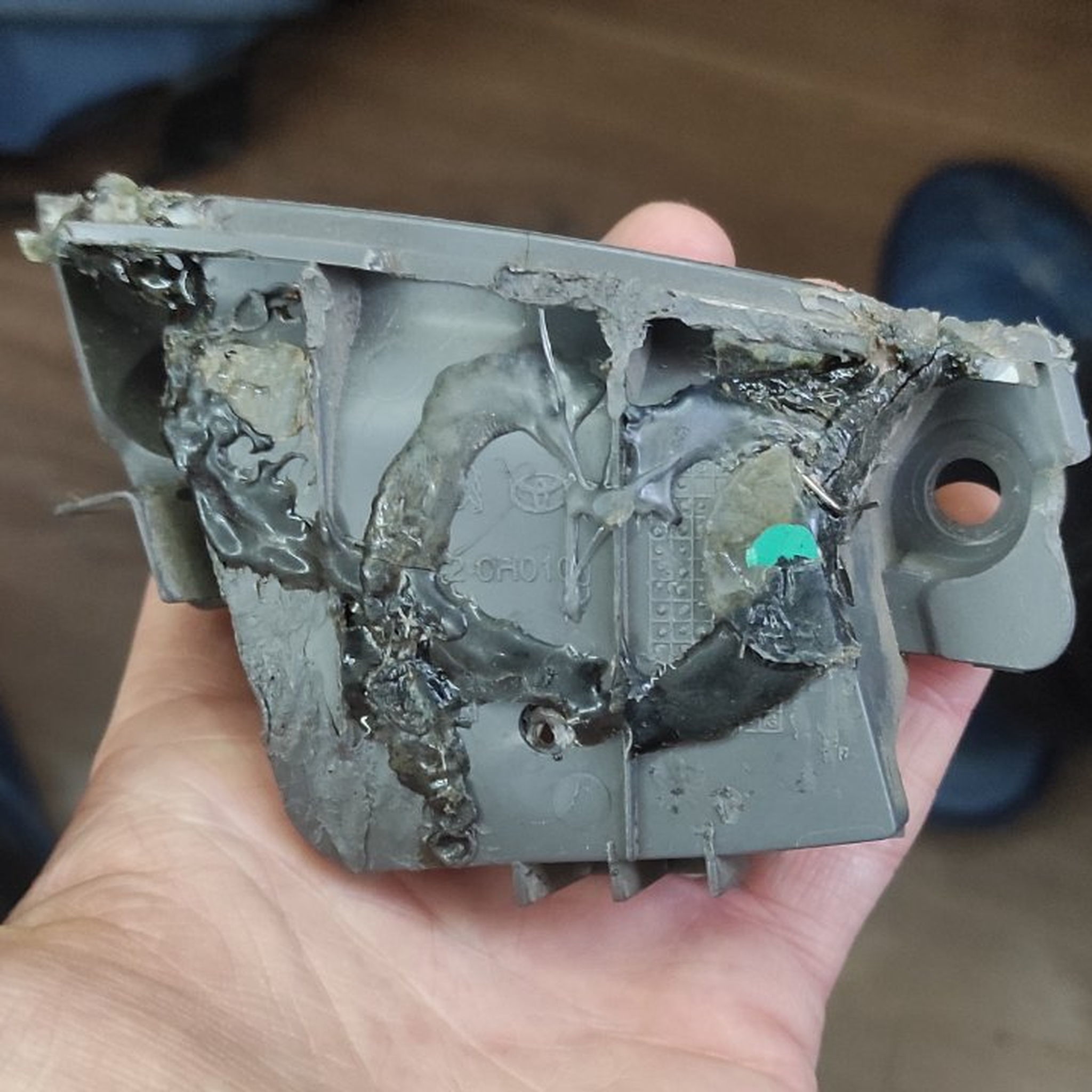 PEUGEOT Door Handle Brackets Left-Right 3D print model_14