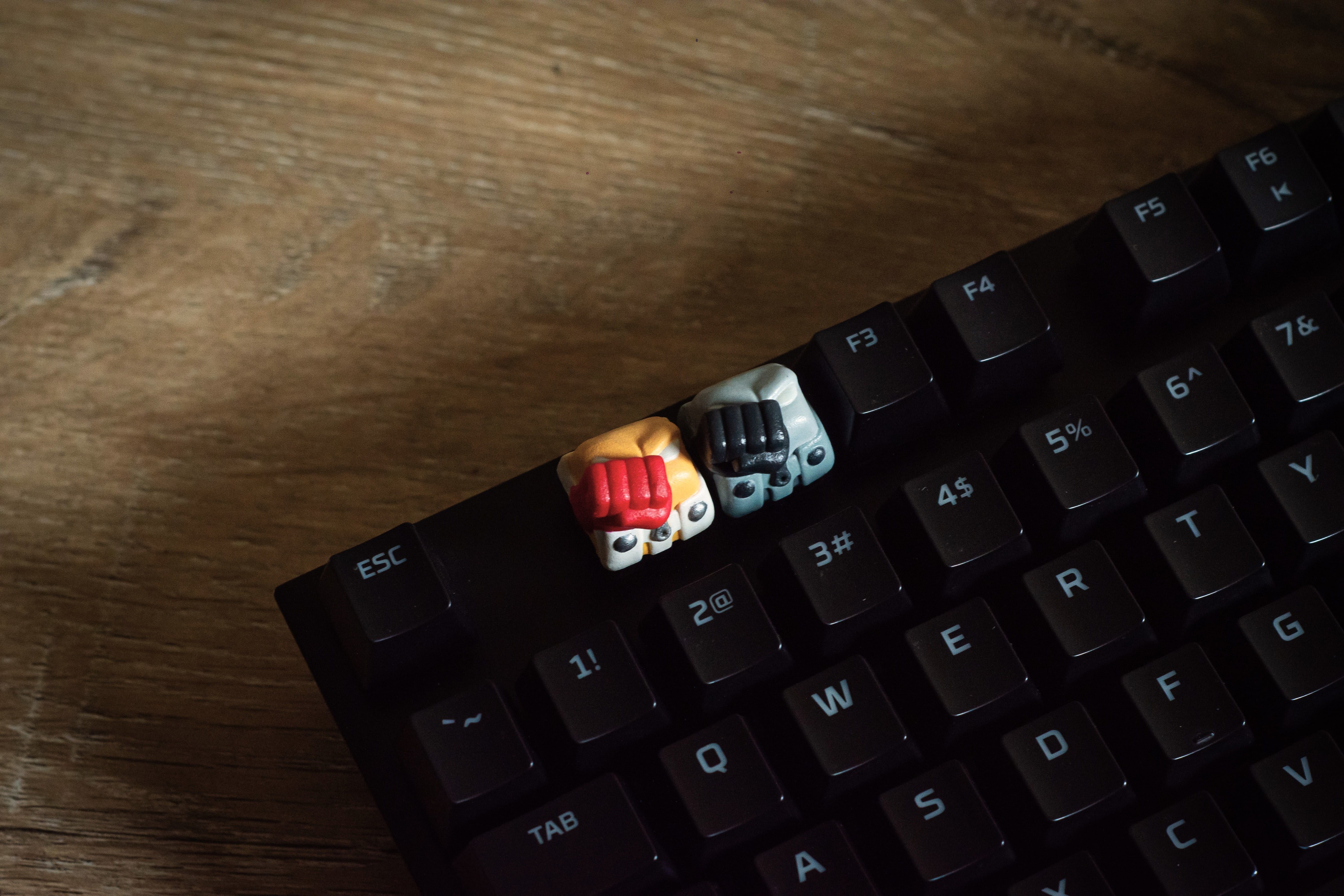 One punch keycap - Mechanical keyboard 3D print model_3
