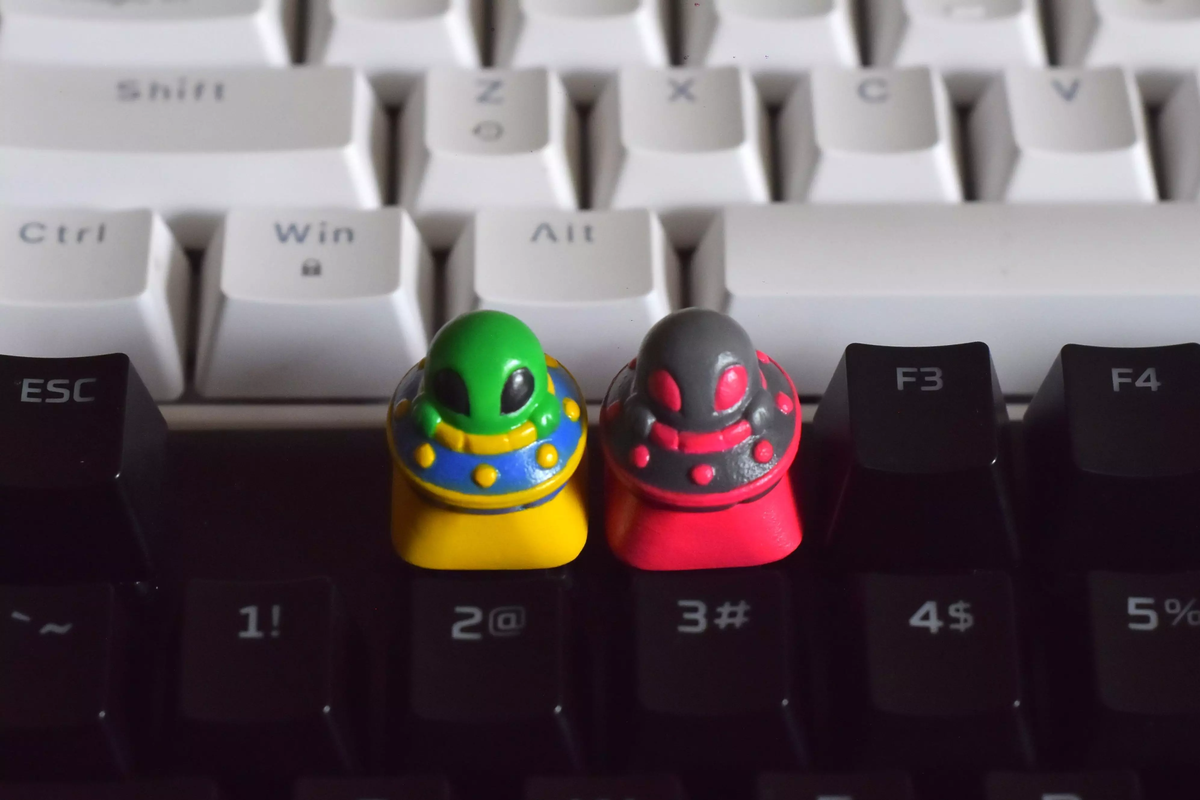 Alien UFO keycap - Mechanical Keyboard 3D print model