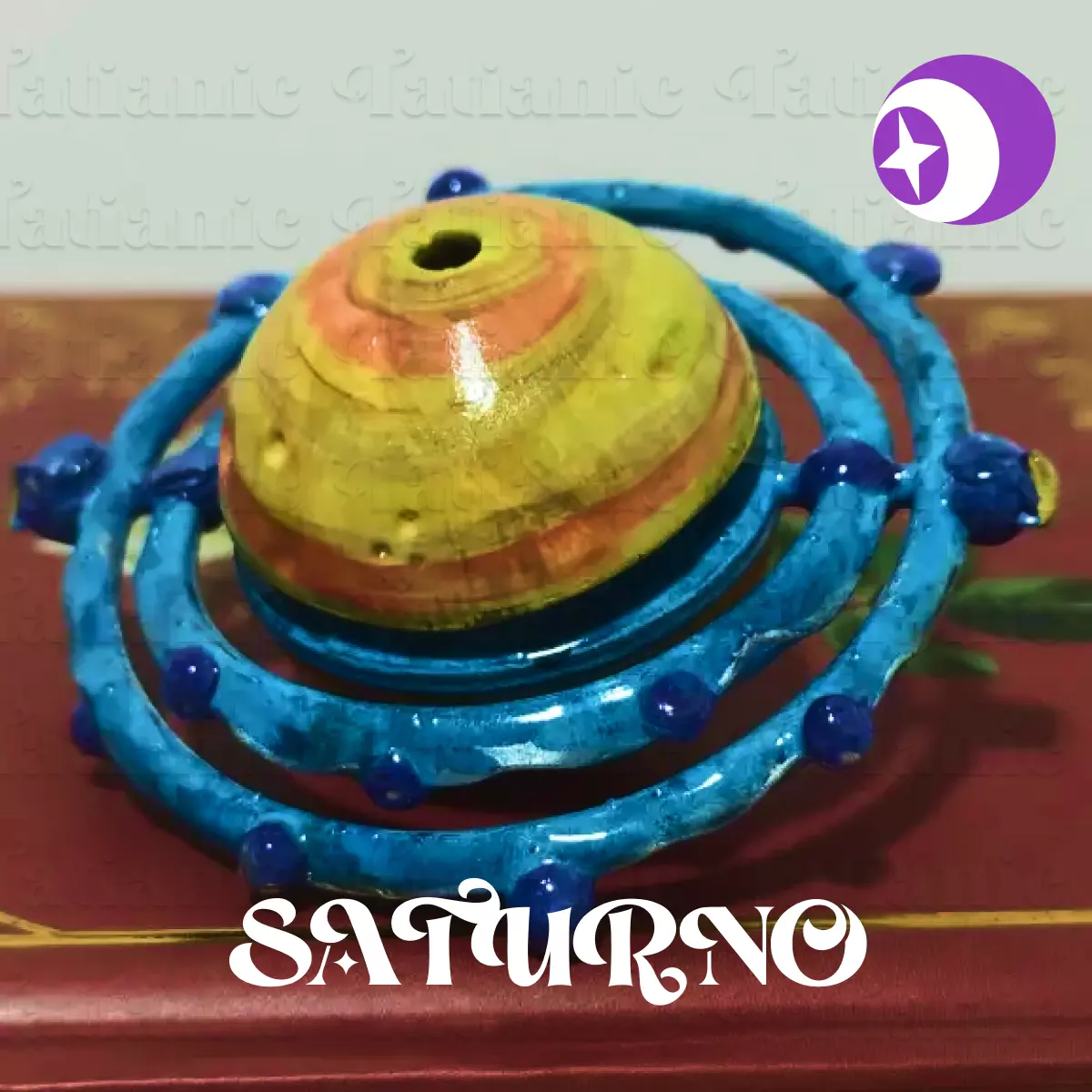 Saturno Giratorio - En el espacio 3D print model_0