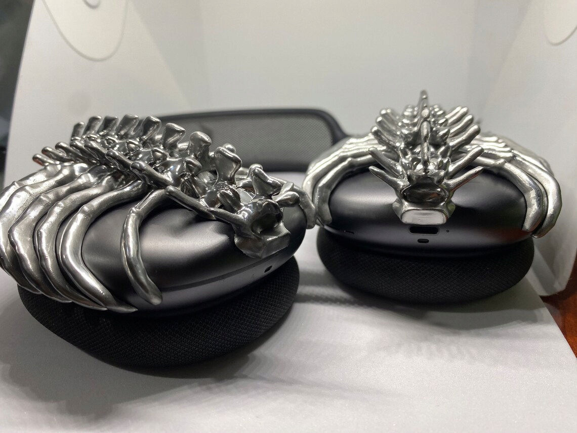 ATTACK ON TITAN - AIRPODS MAX ATTACHMENTS 3D print model_7