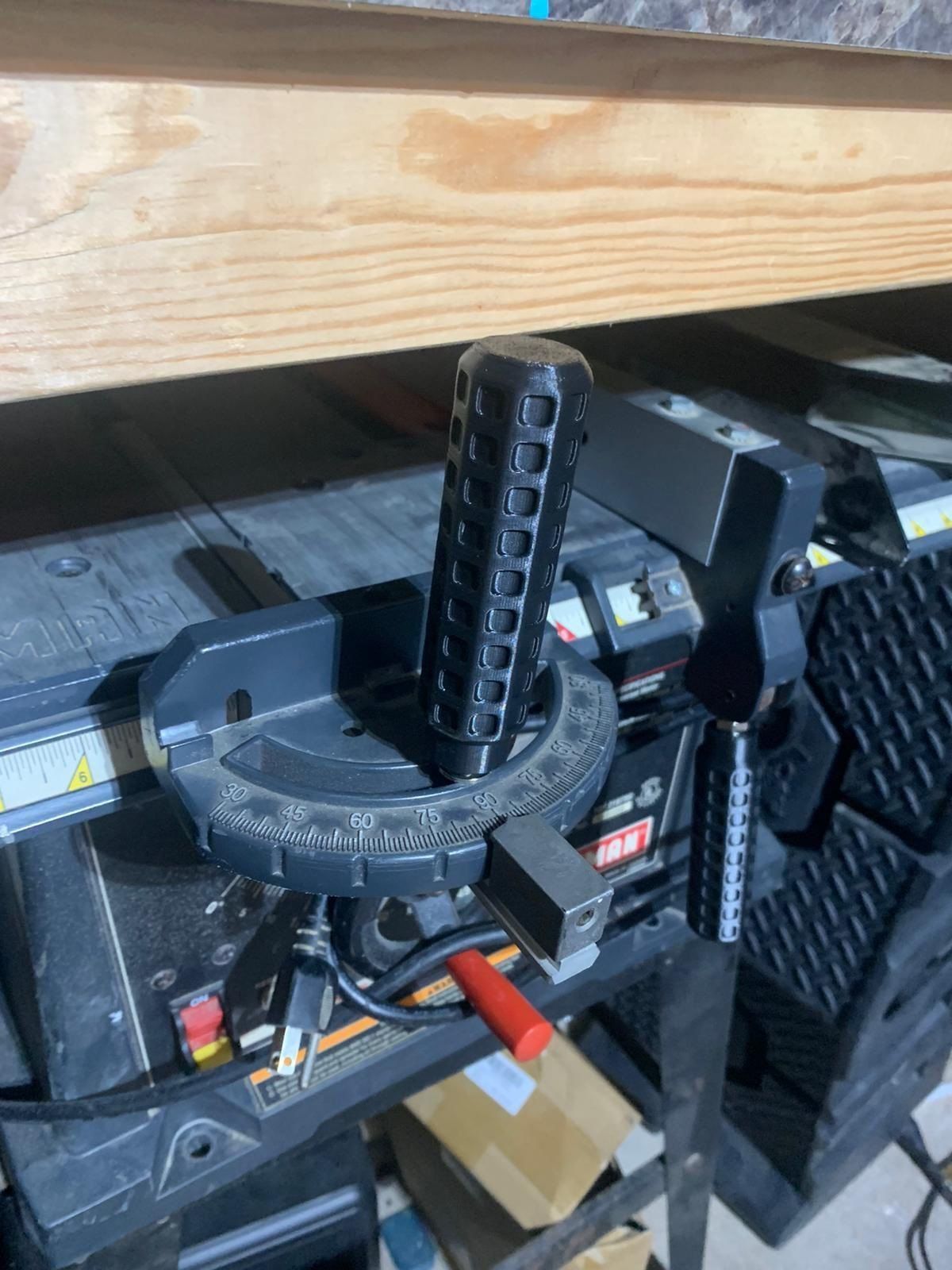 3D Printable PLA Grid-Hatched-Grip Tool Handle  3D print model_2