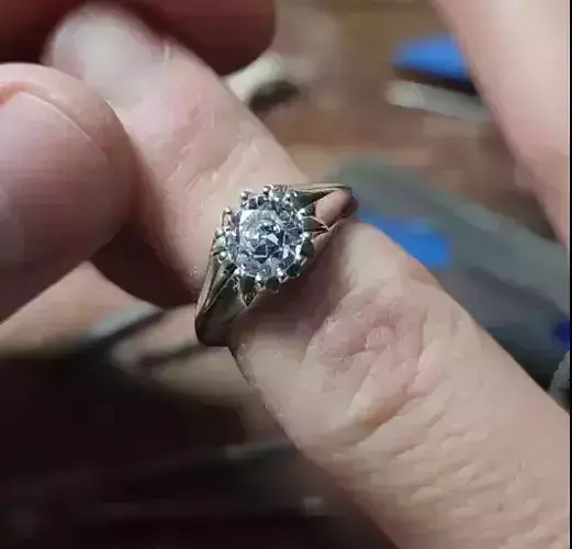 7mm round stone heavy style ring