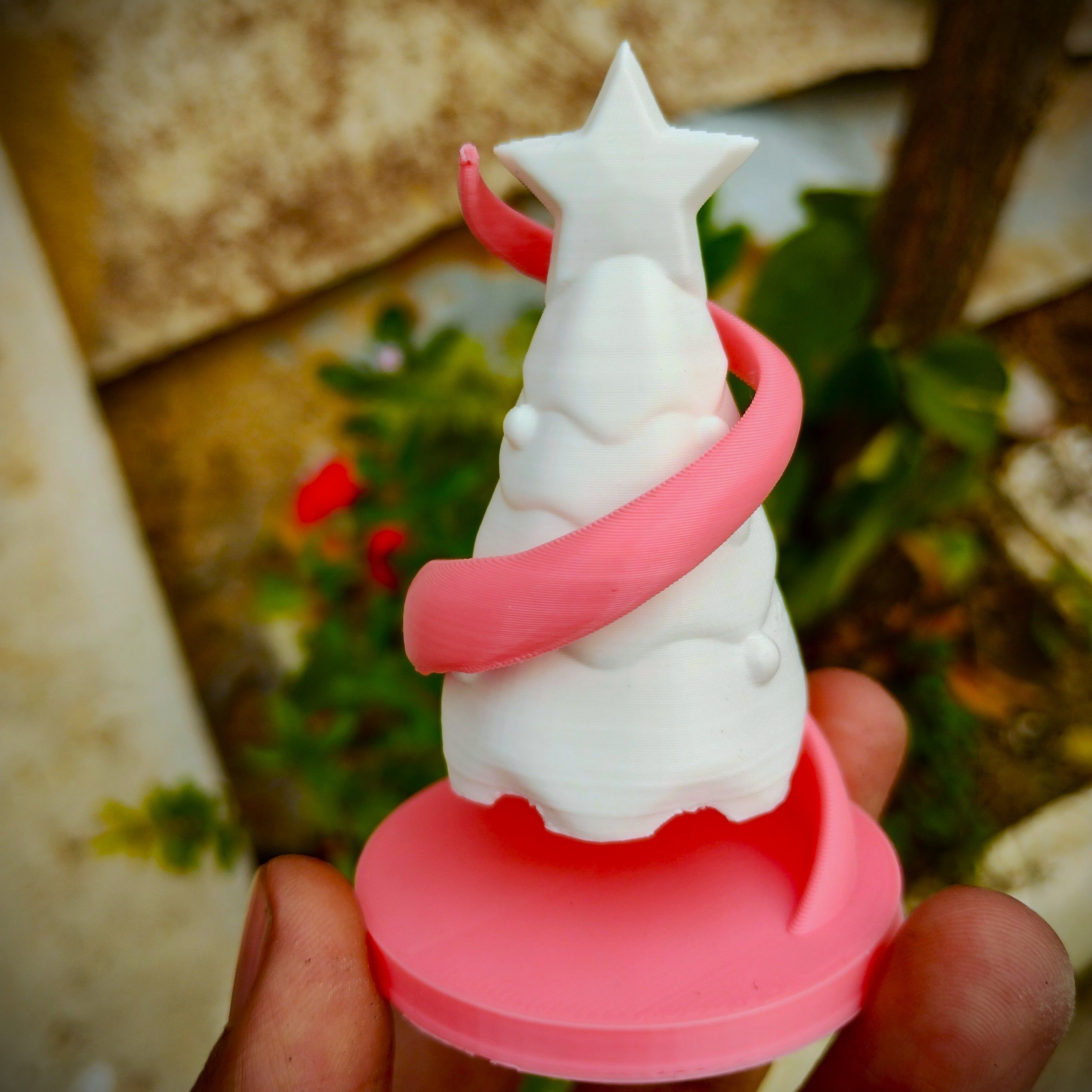 Christmas Special - Floating Christmas tree 3D print model_1