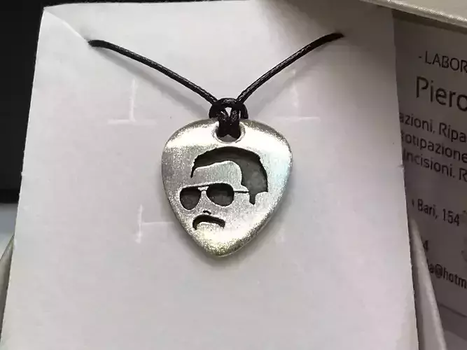 3d printable guitar pick with Freddy Mercury engraved picture 3D print model